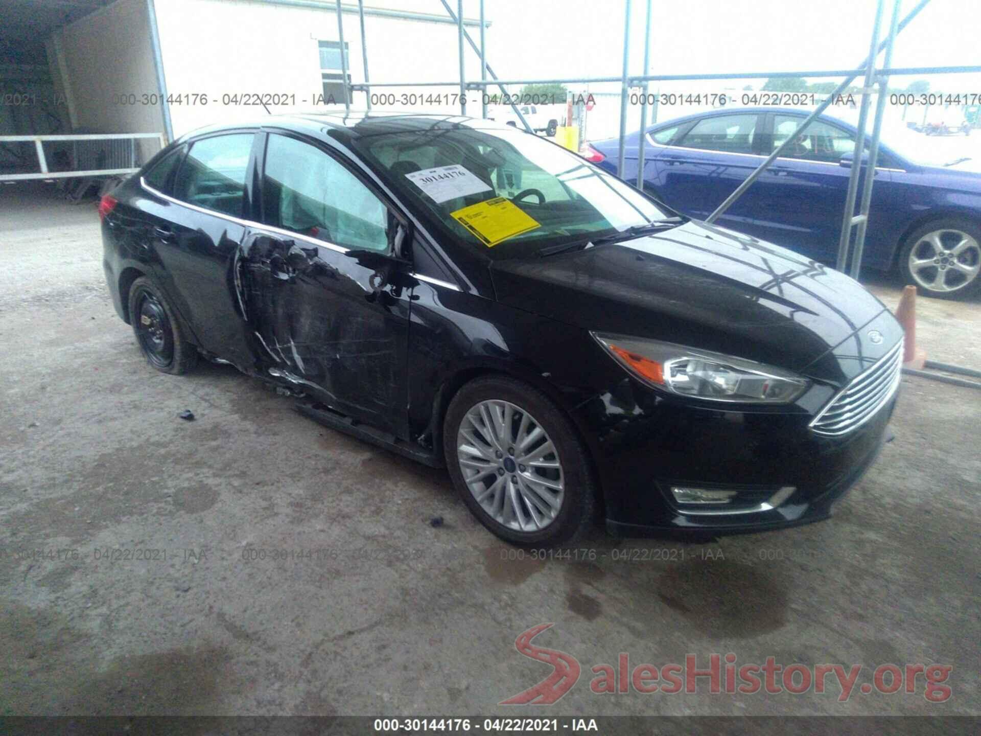 1FADP3J22JL294361 2018 FORD FOCUS