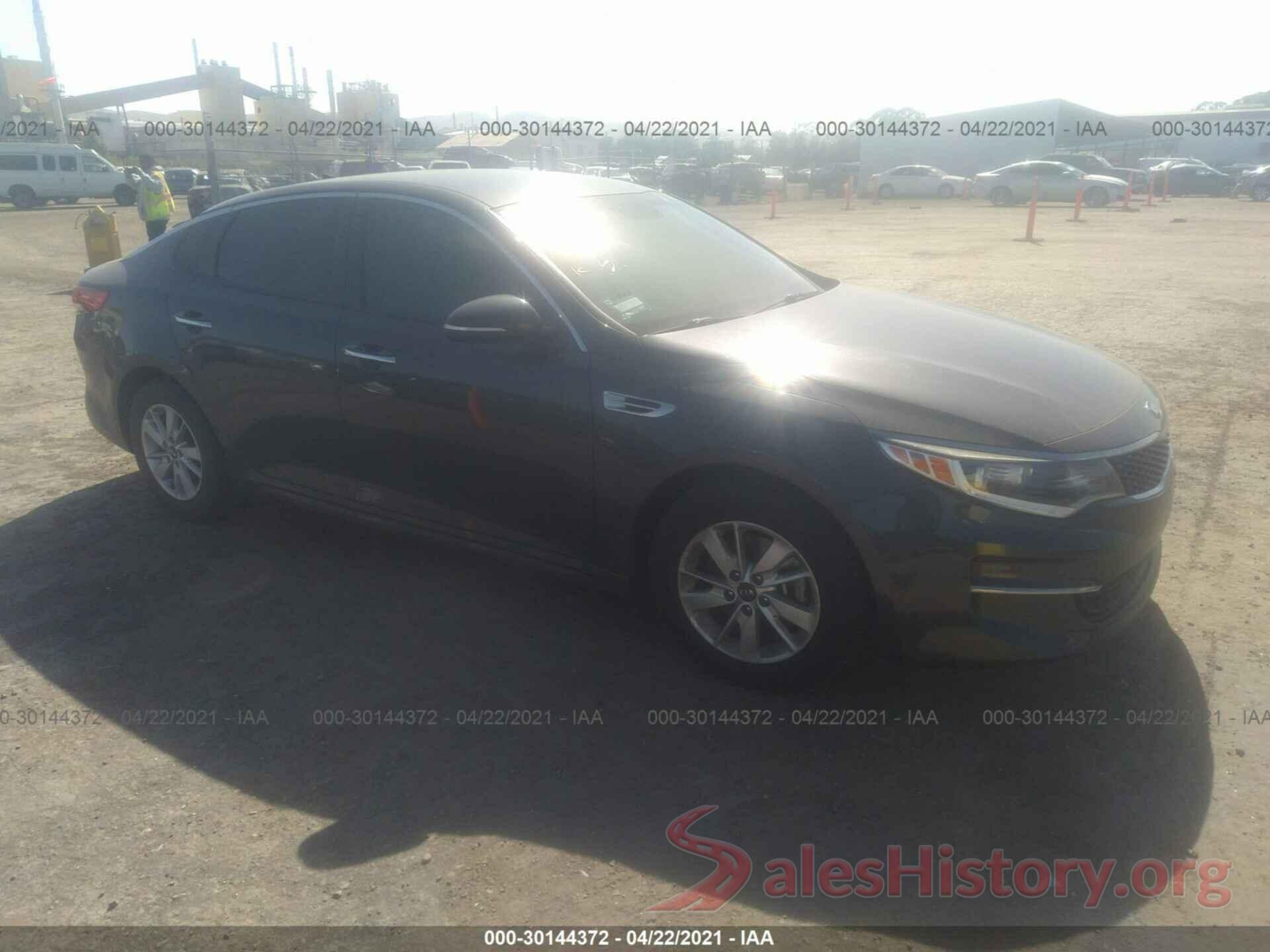 5XXGT4L37HG143461 2017 KIA OPTIMA