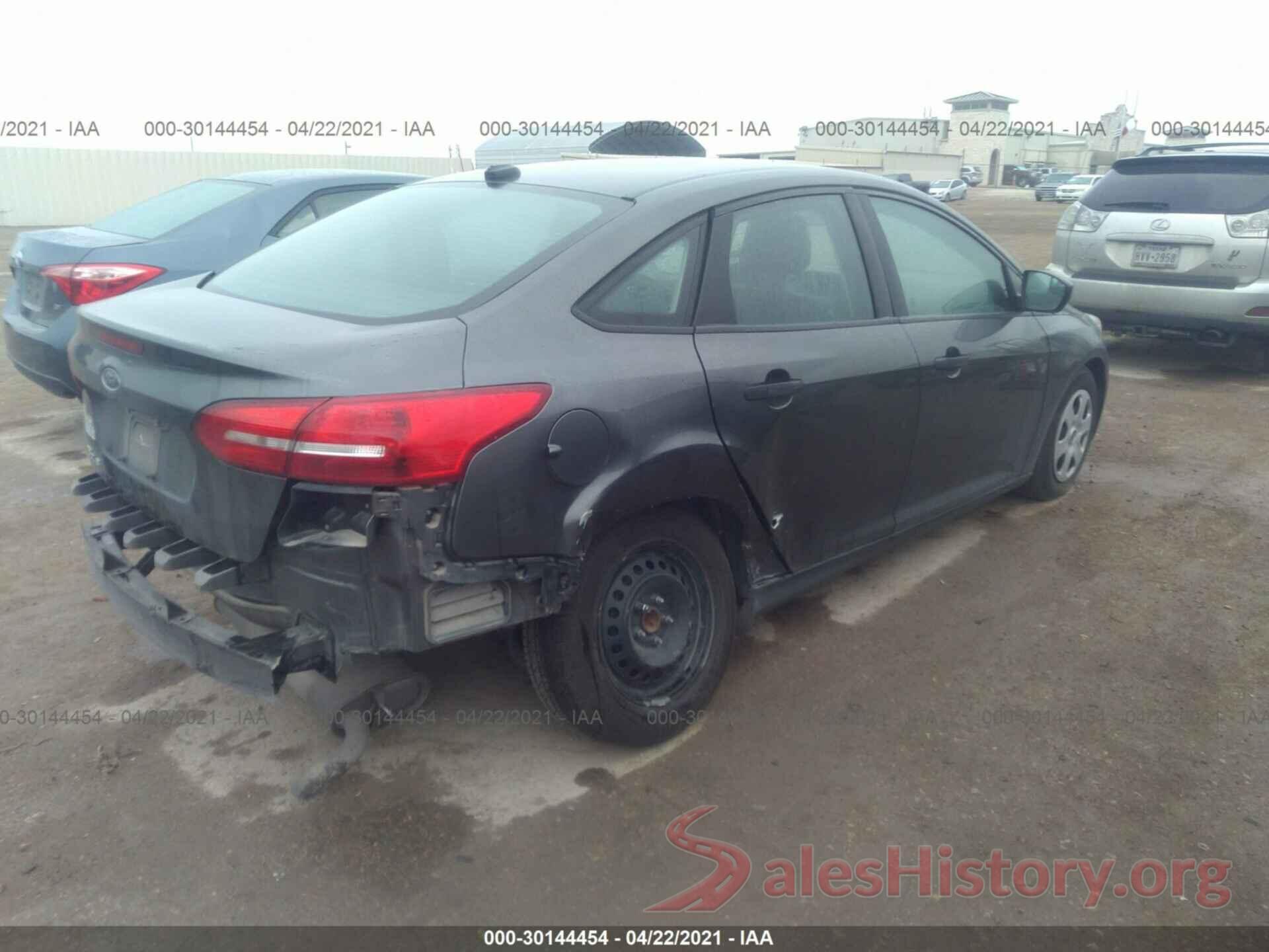 1FADP3E25JL311552 2018 FORD FOCUS