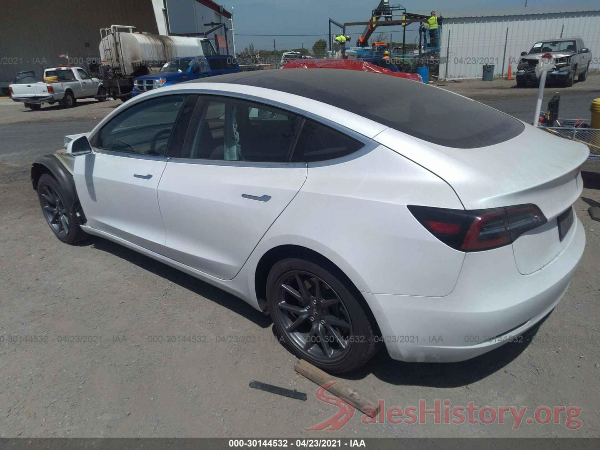 5YJ3E1EB4KF388224 2019 TESLA MODEL 3