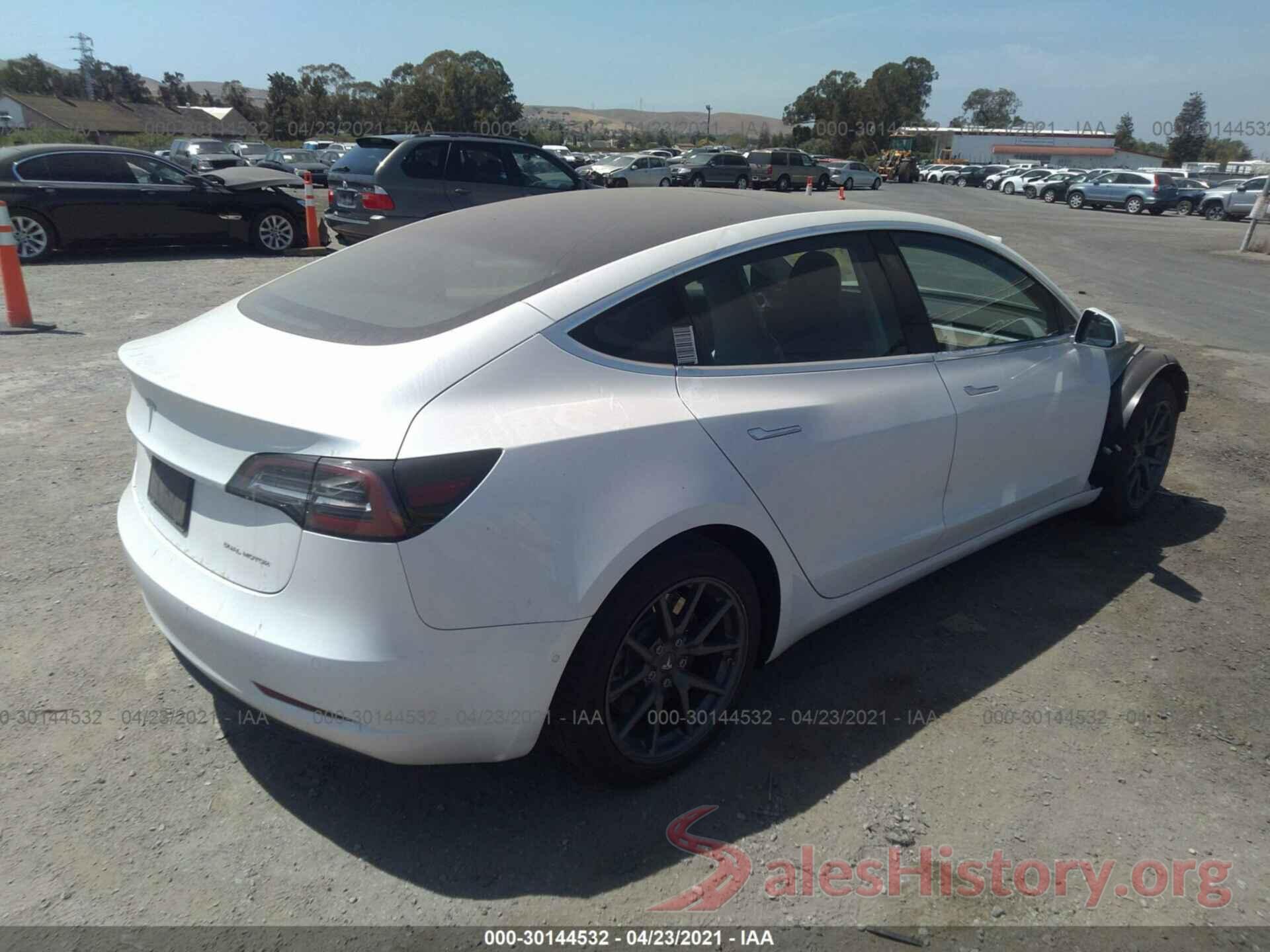 5YJ3E1EB4KF388224 2019 TESLA MODEL 3