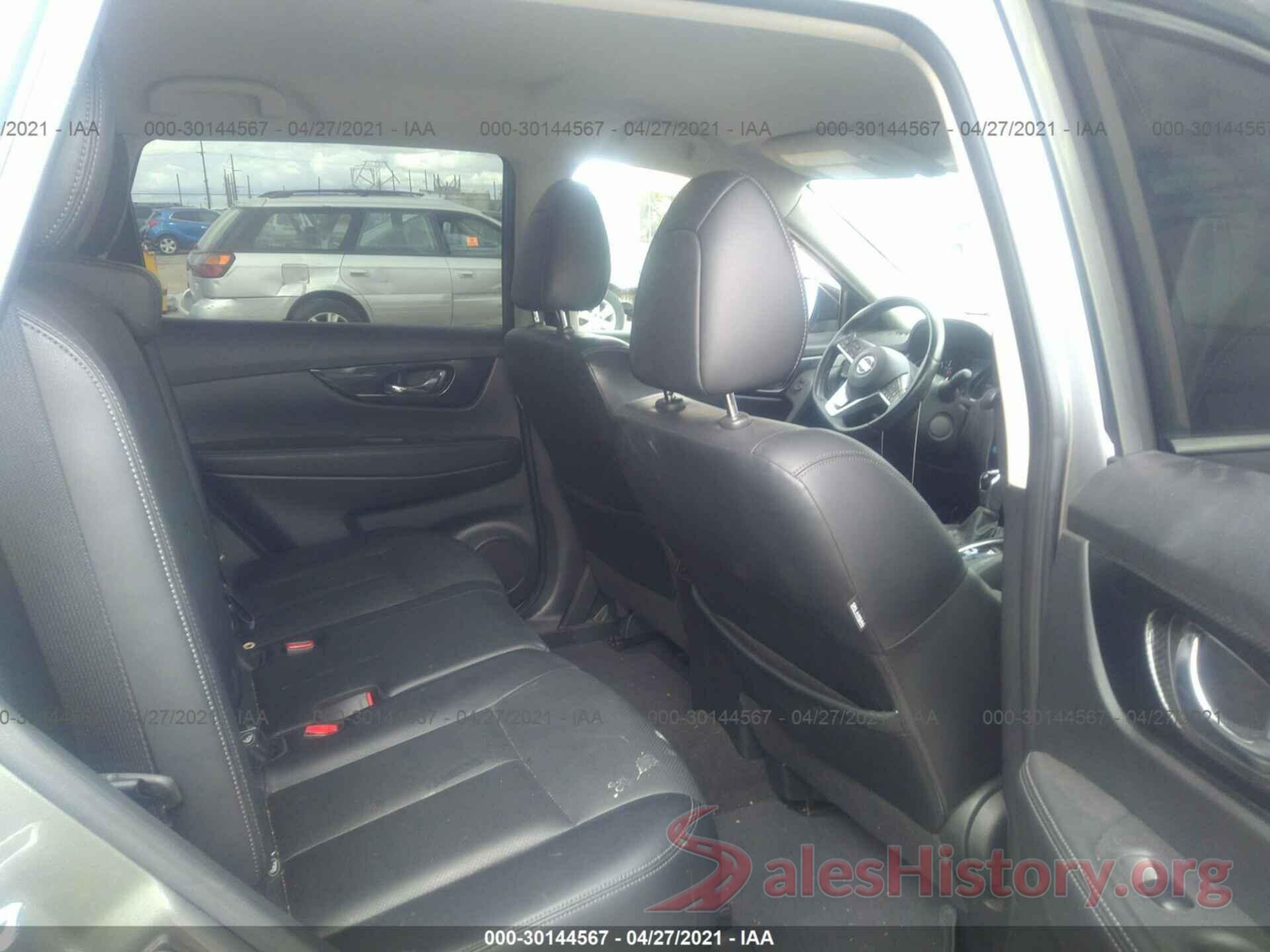 JN8AT2MV1JW306477 2018 NISSAN ROGUE