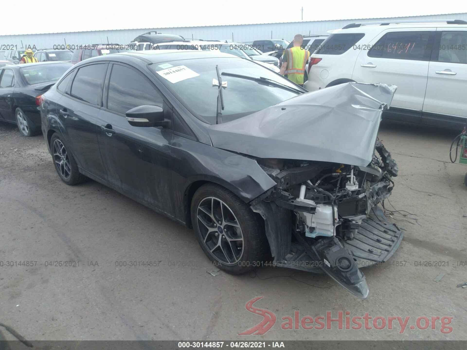 1FADP3H26JL303424 2018 FORD FOCUS