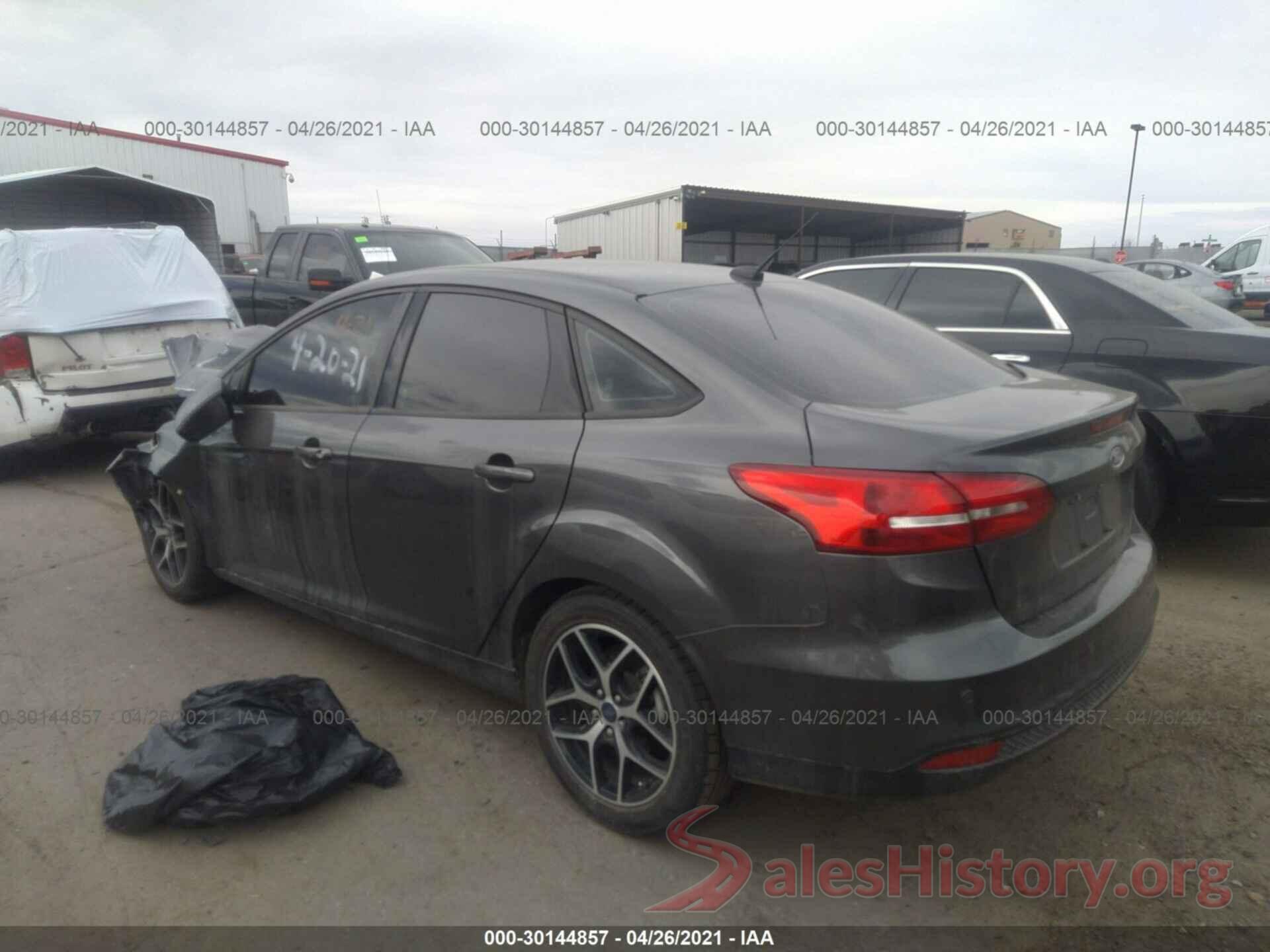 1FADP3H26JL303424 2018 FORD FOCUS