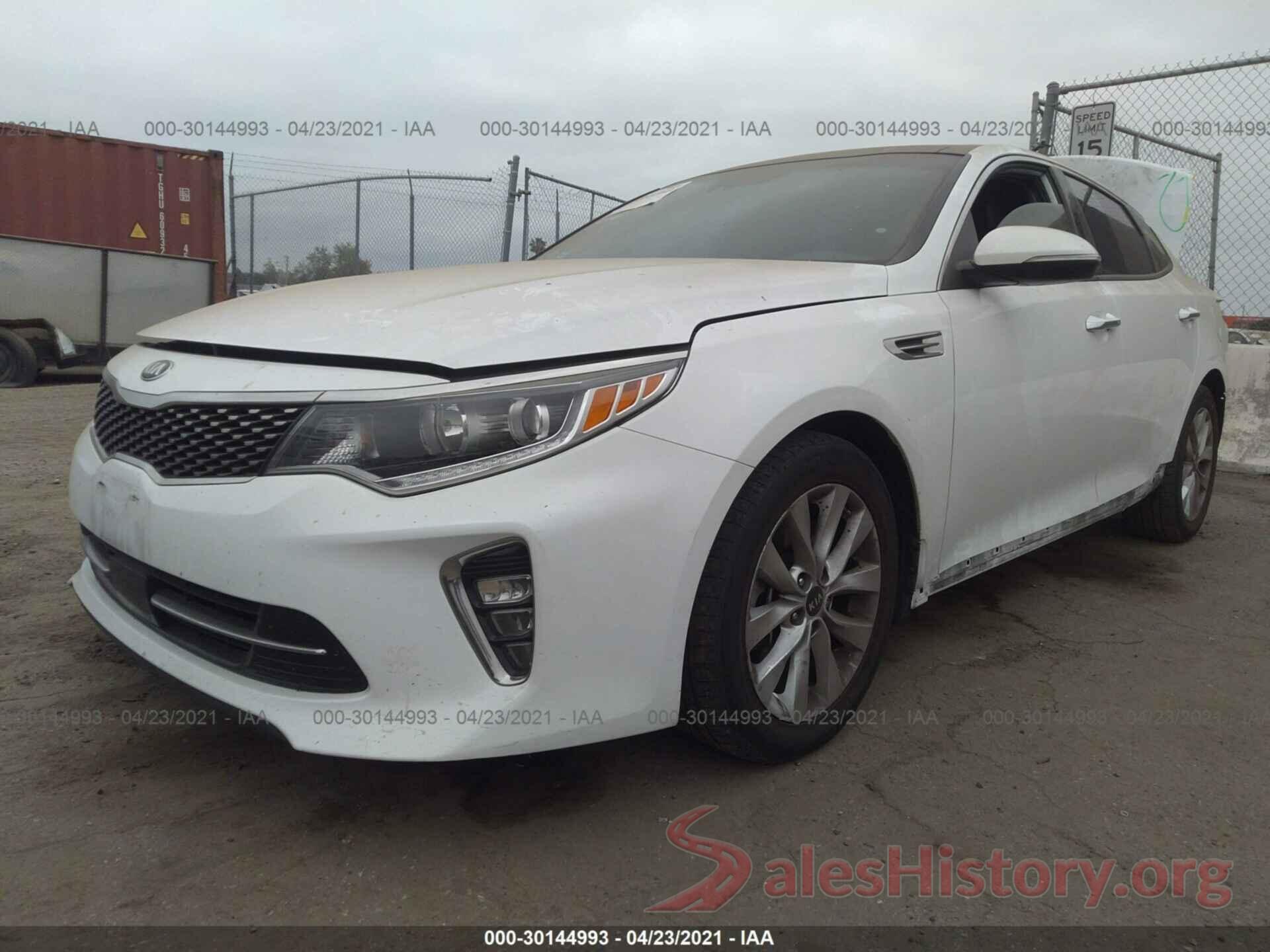 5XXGU4L32JG209692 2018 KIA OPTIMA