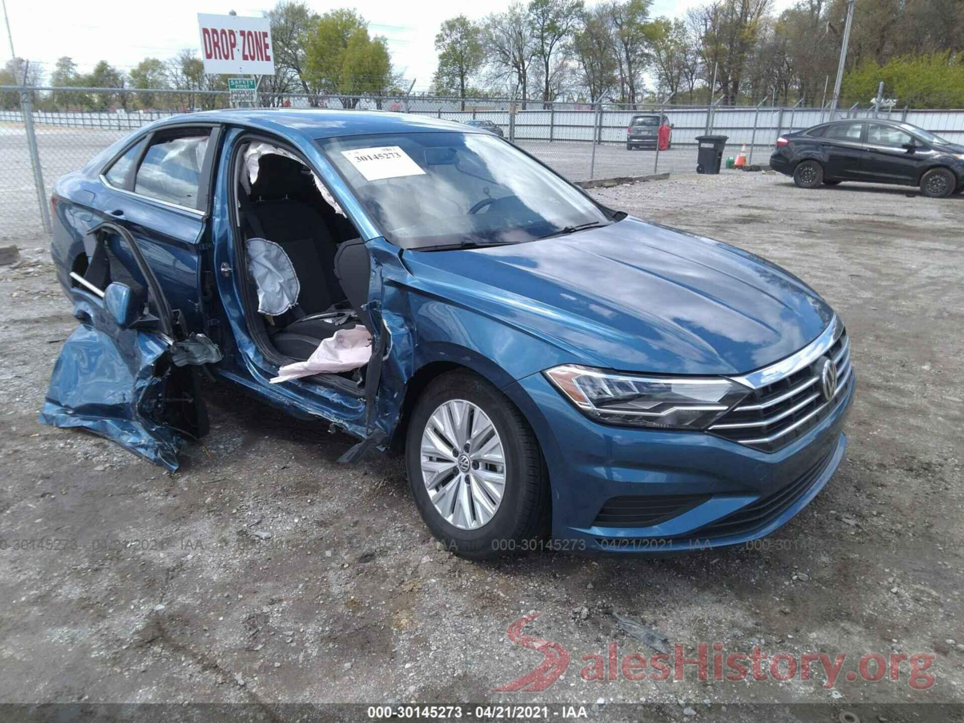 3VWCB7BU9KM225983 2019 VOLKSWAGEN JETTA