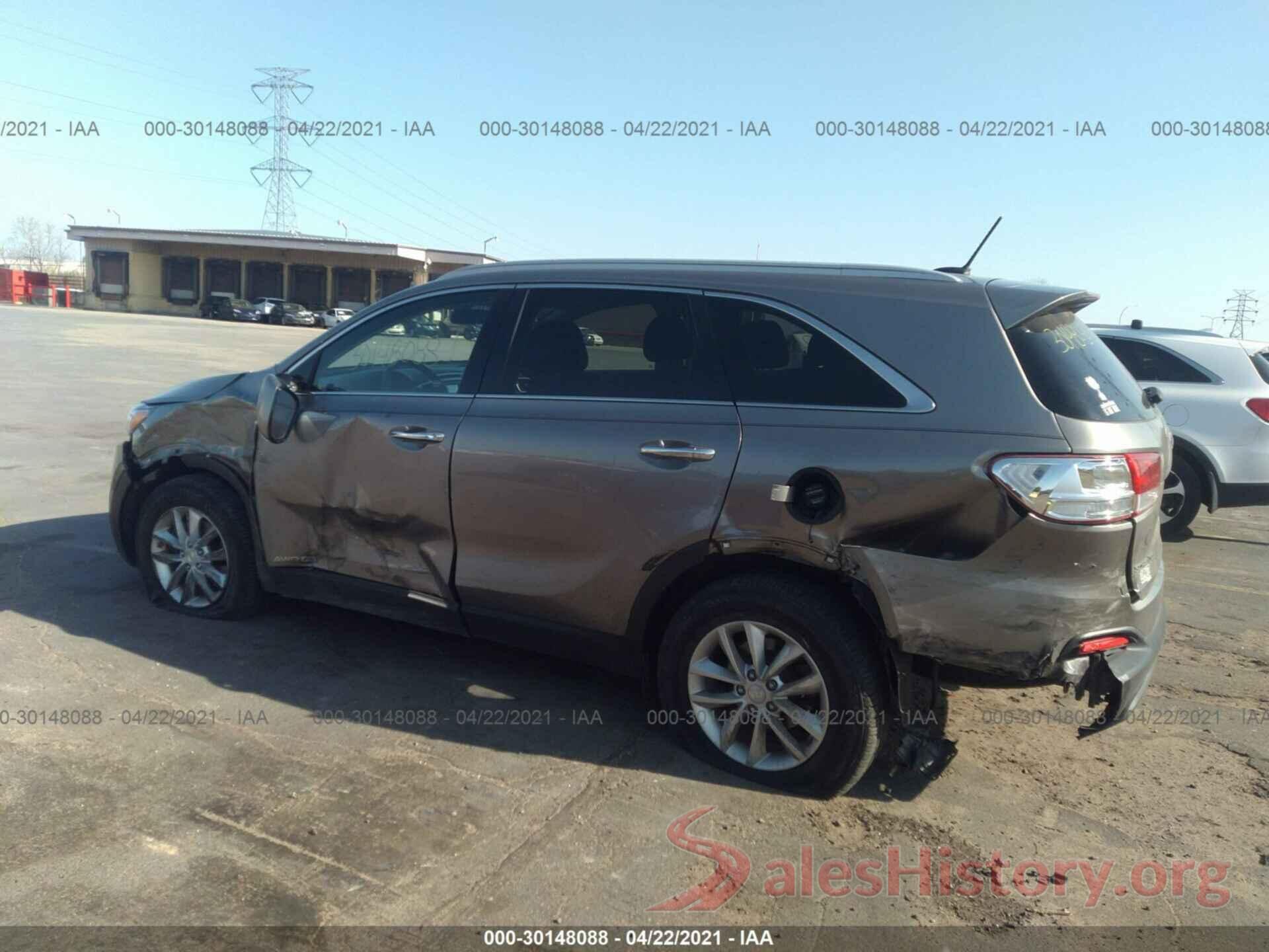 5XYPGDA5XGG174612 2016 KIA SORENTO