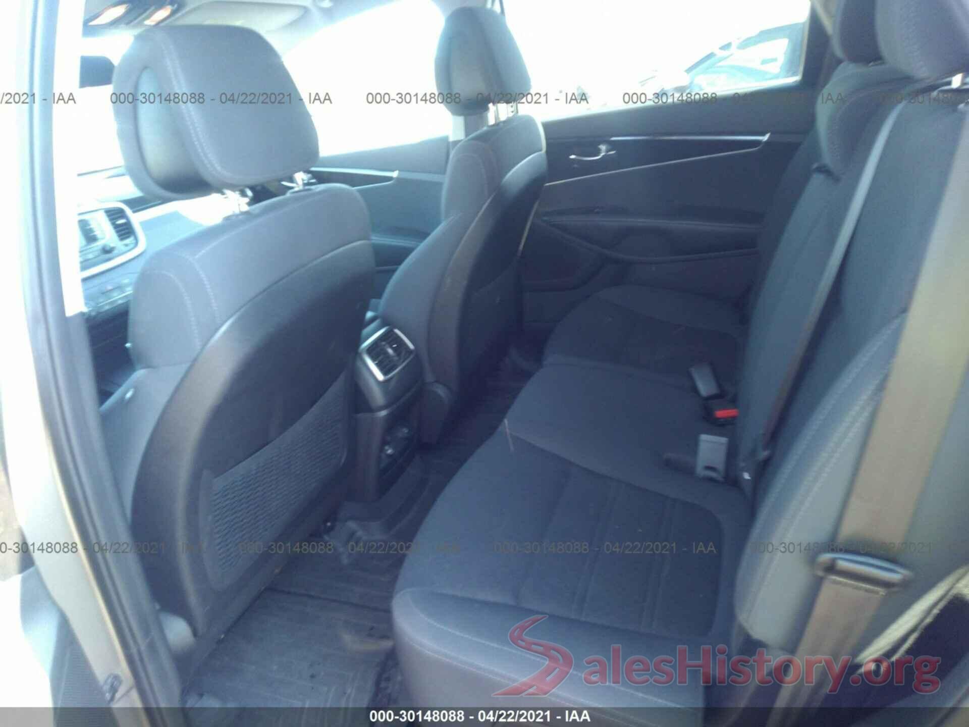 5XYPGDA5XGG174612 2016 KIA SORENTO