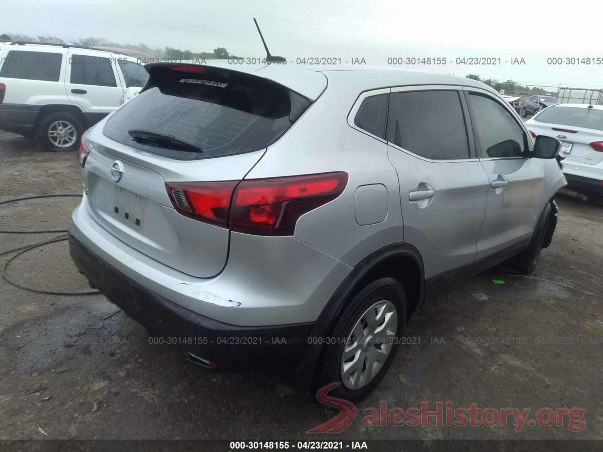 JN1BJ1CP8HW003826 2017 NISSAN ROGUE SPORT