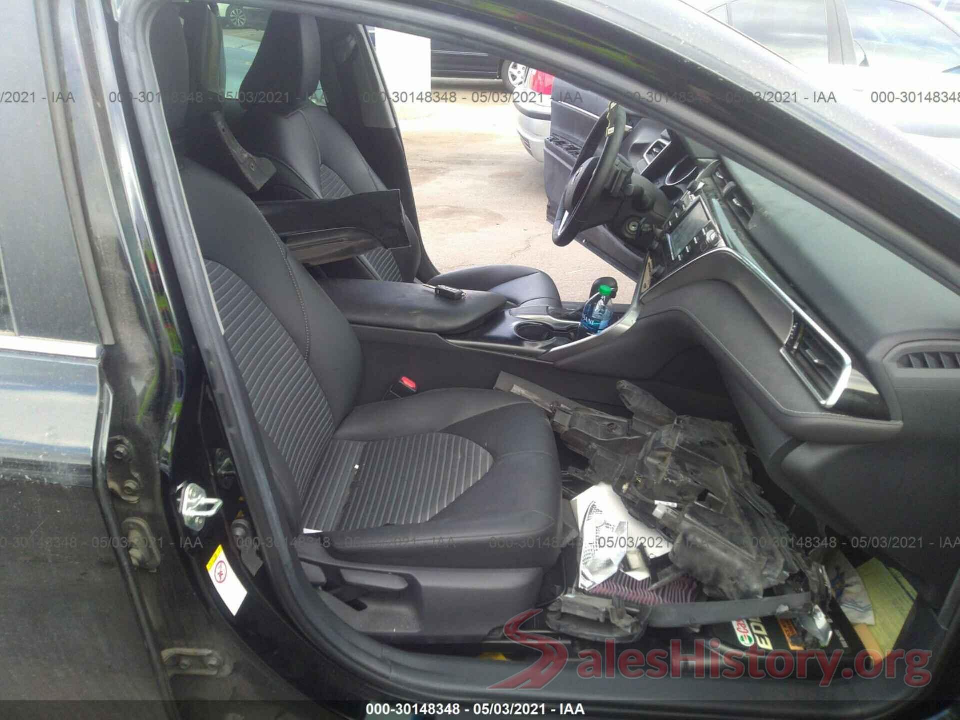 4T1B11HK7JU571329 2018 TOYOTA CAMRY