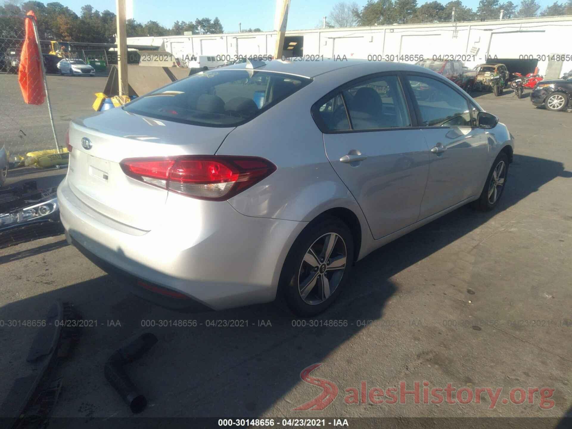 3KPFL4A71JE247721 2018 KIA FORTE