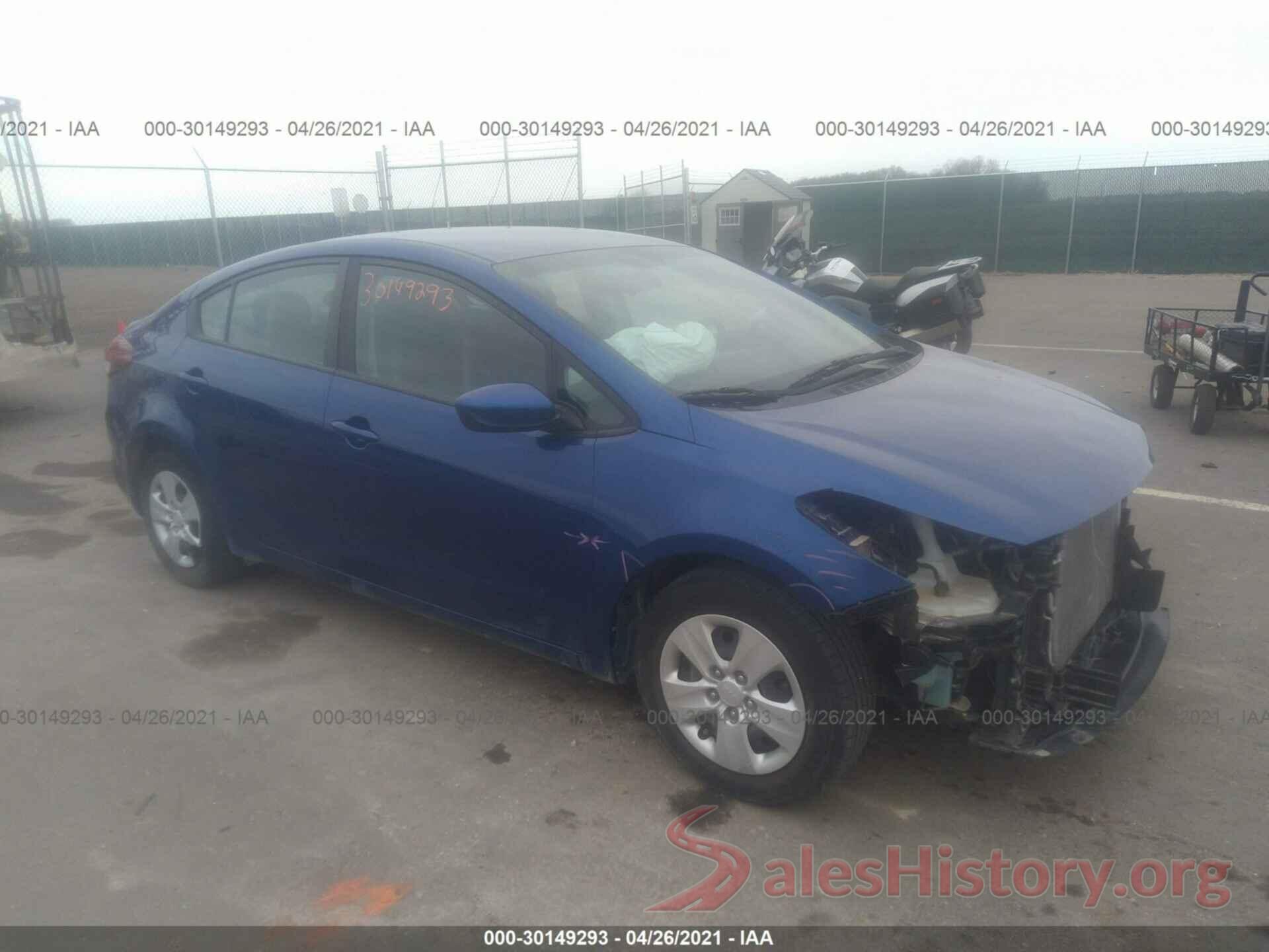 3KPFK4A7XHE071166 2017 KIA FORTE