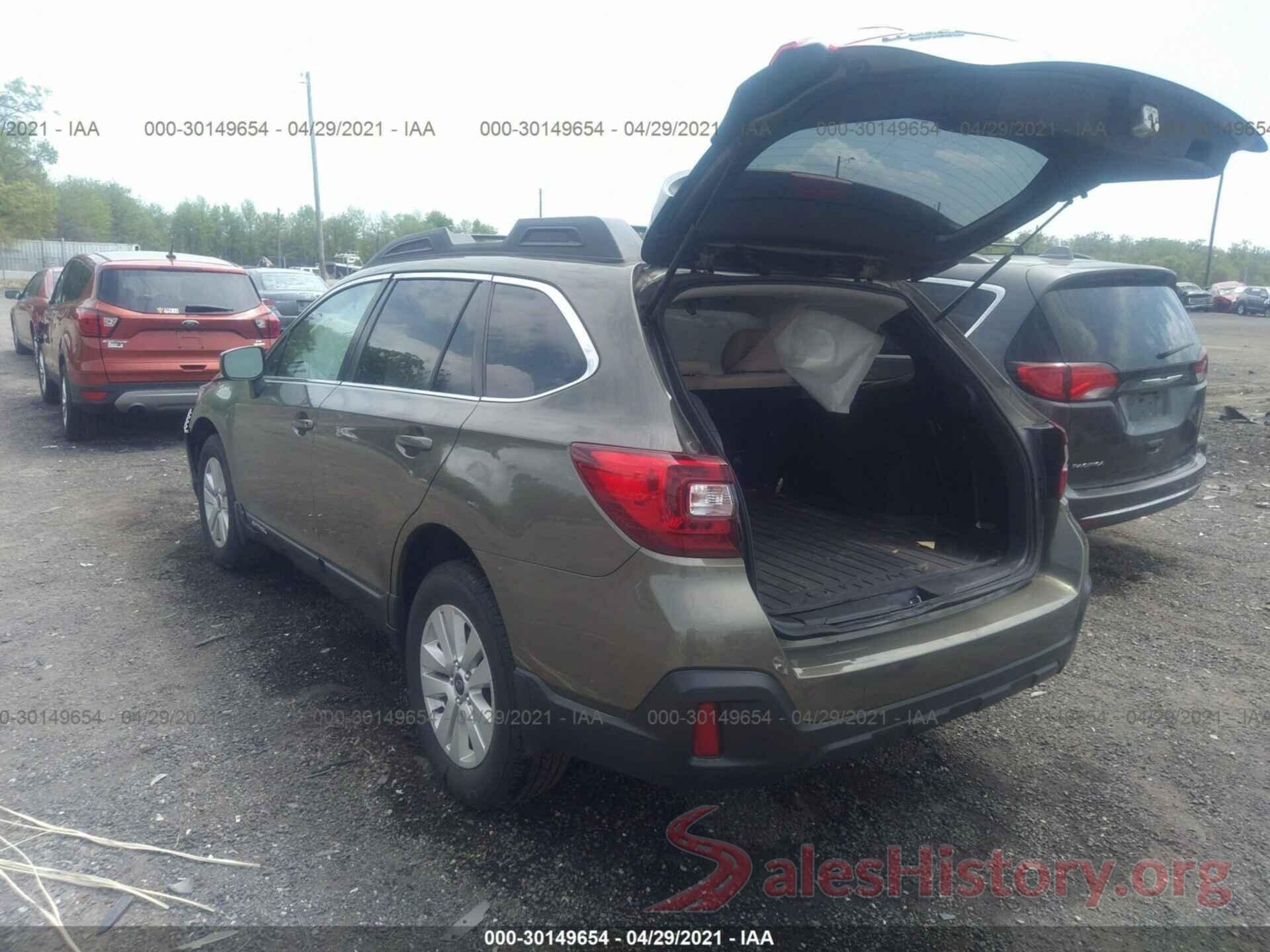 4S4BSACC3J3230819 2018 SUBARU OUTBACK