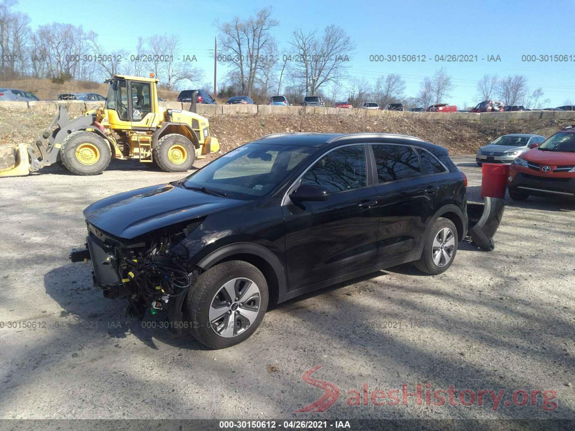 KNDCB3LCXH5095244 2017 KIA NIRO