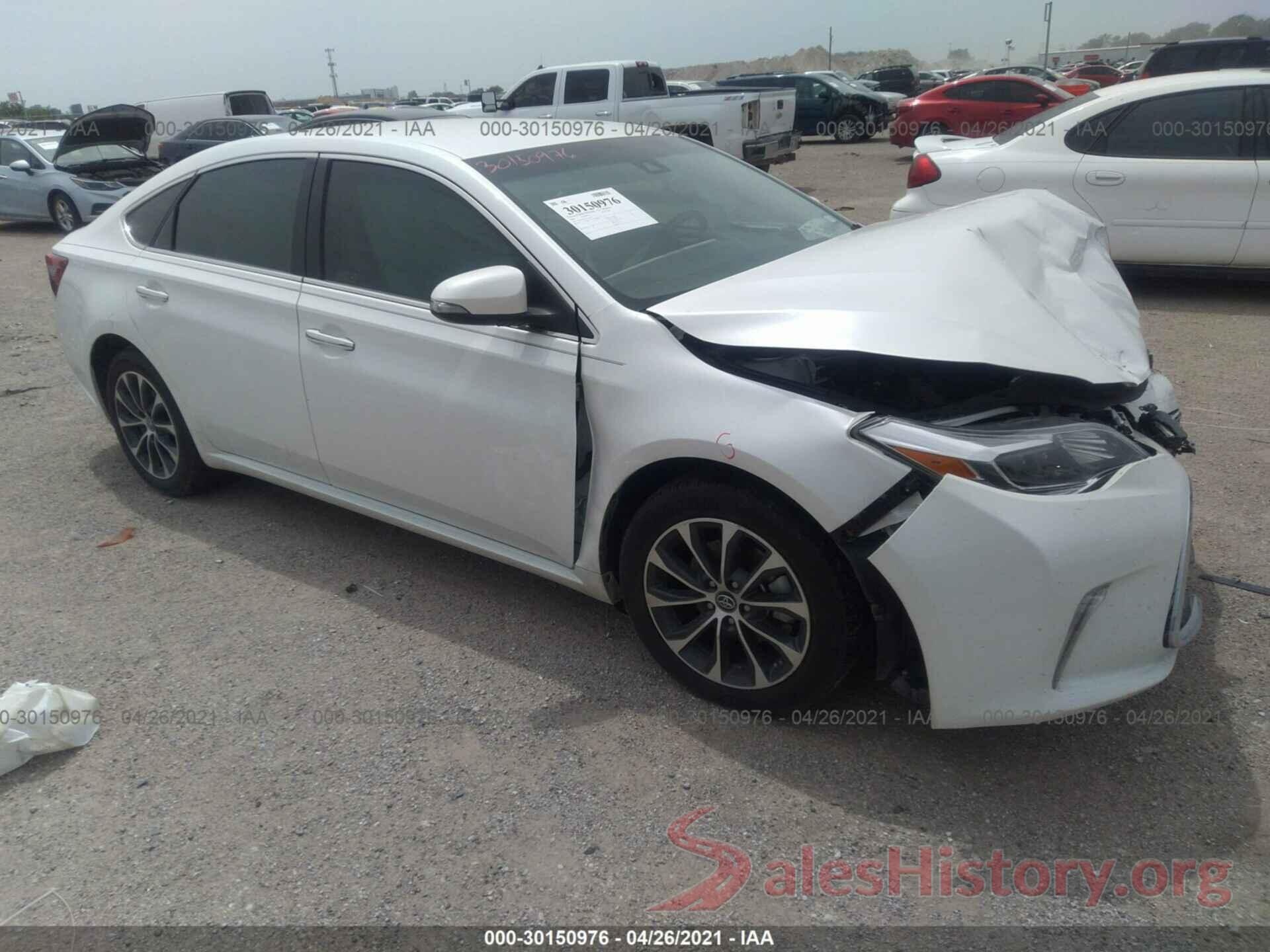 4T1BK1EB1JU271223 2018 TOYOTA AVALON