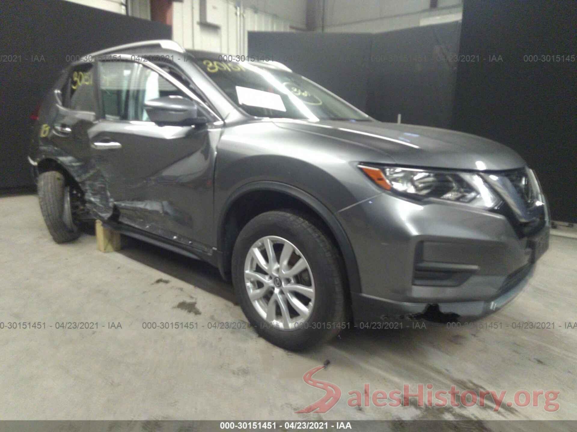 KNMAT2MV4JP611249 2018 NISSAN ROGUE