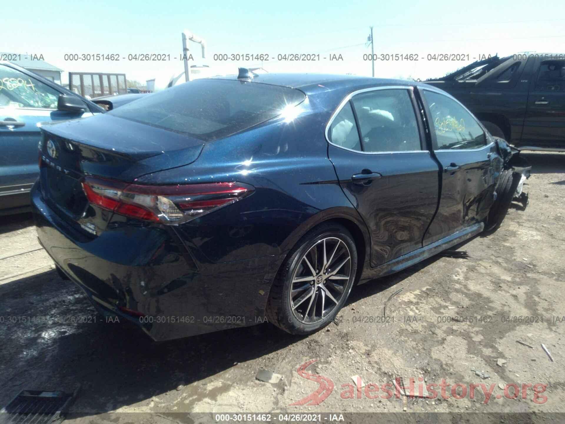 4T1G31AK3MU555613 2021 TOYOTA CAMRY