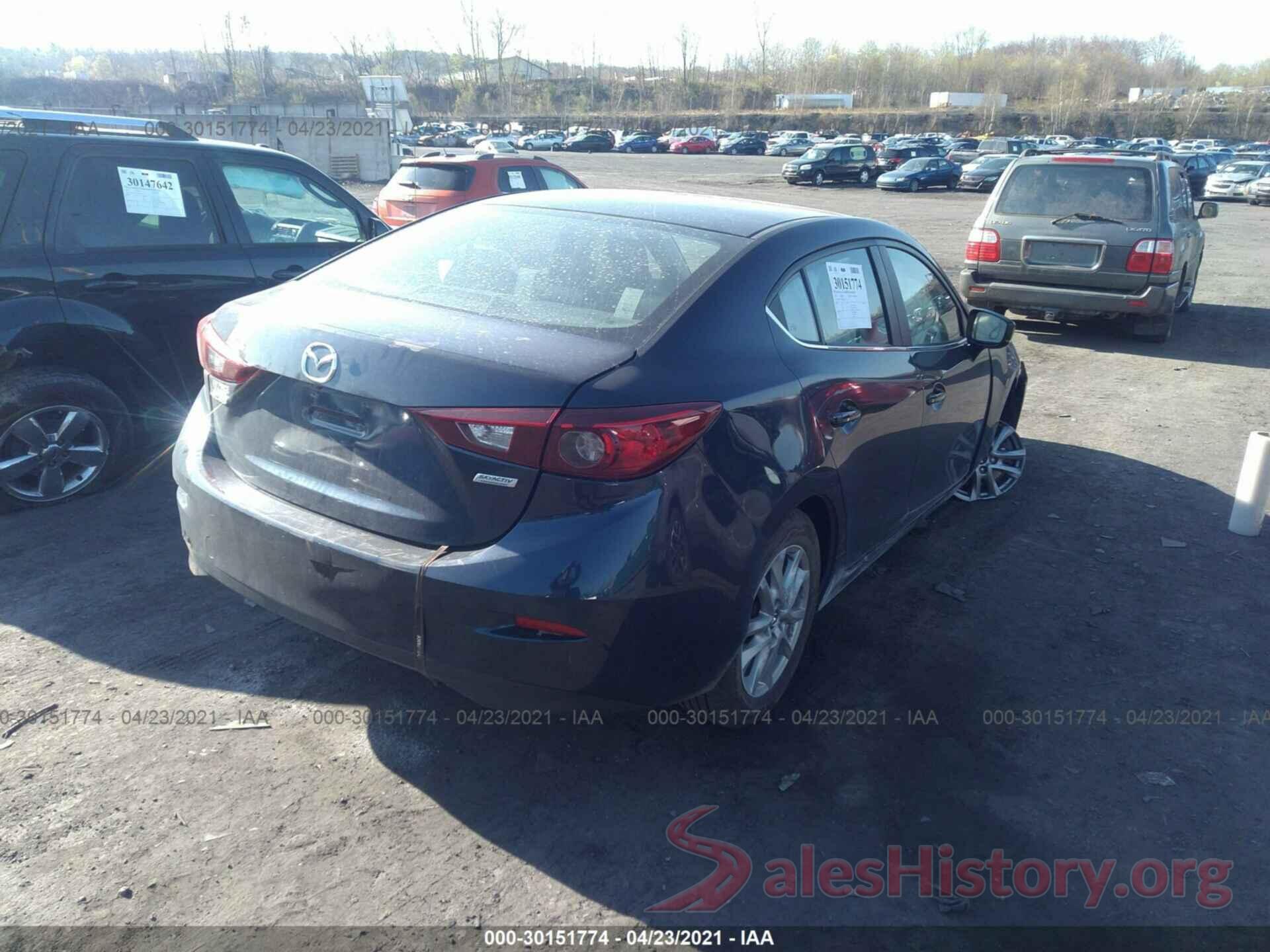 3MZBN1U7XJM222922 2018 MAZDA MAZDA3 4-DOOR