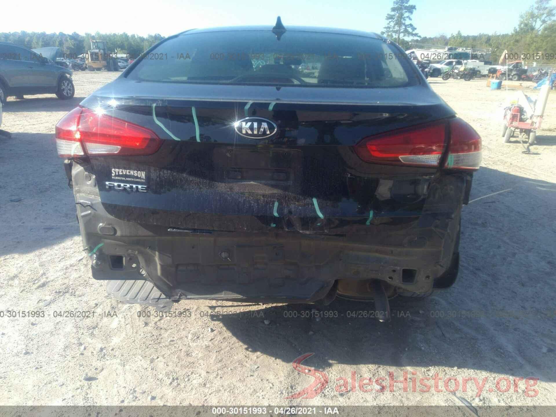 3KPFK4A74HE127053 2017 KIA FORTE