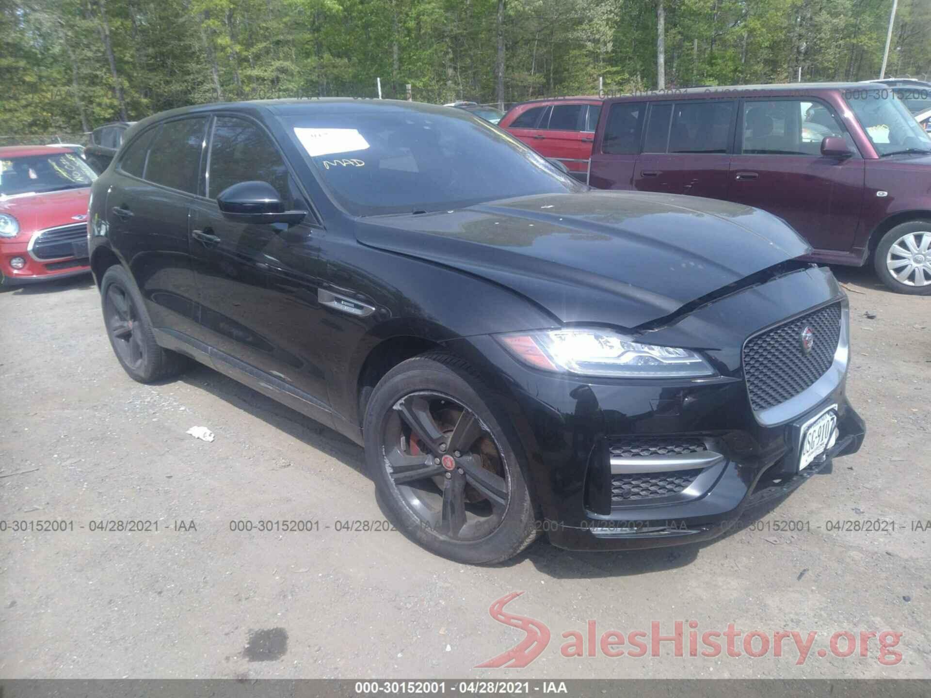 SADCL2BV7HA061929 2017 JAGUAR F-PACE