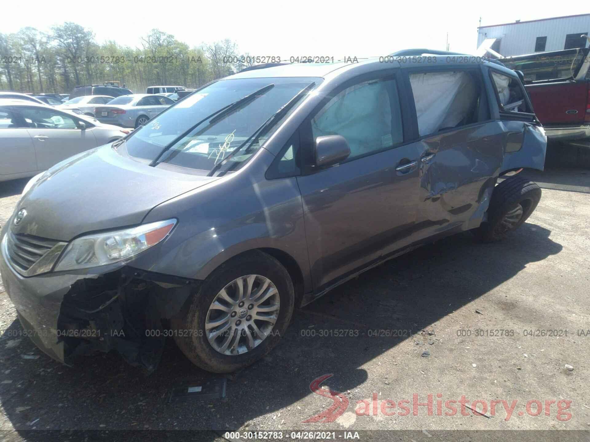 5TDYZ3DC0HS873500 2017 TOYOTA SIENNA