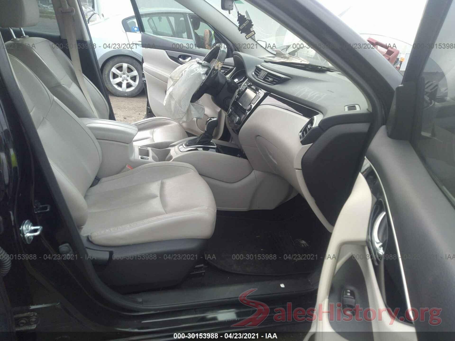 JN1BJ1CR2HW120304 2017 NISSAN ROGUE SPORT