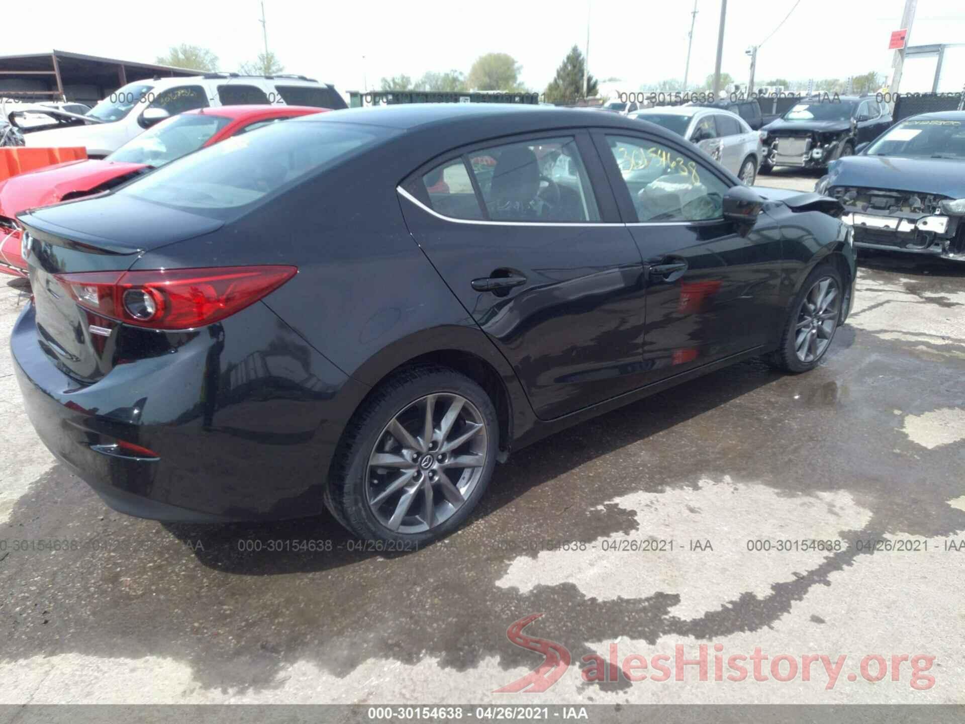 3MZBN1V31JM209147 2018 MAZDA MAZDA3 4-DOOR