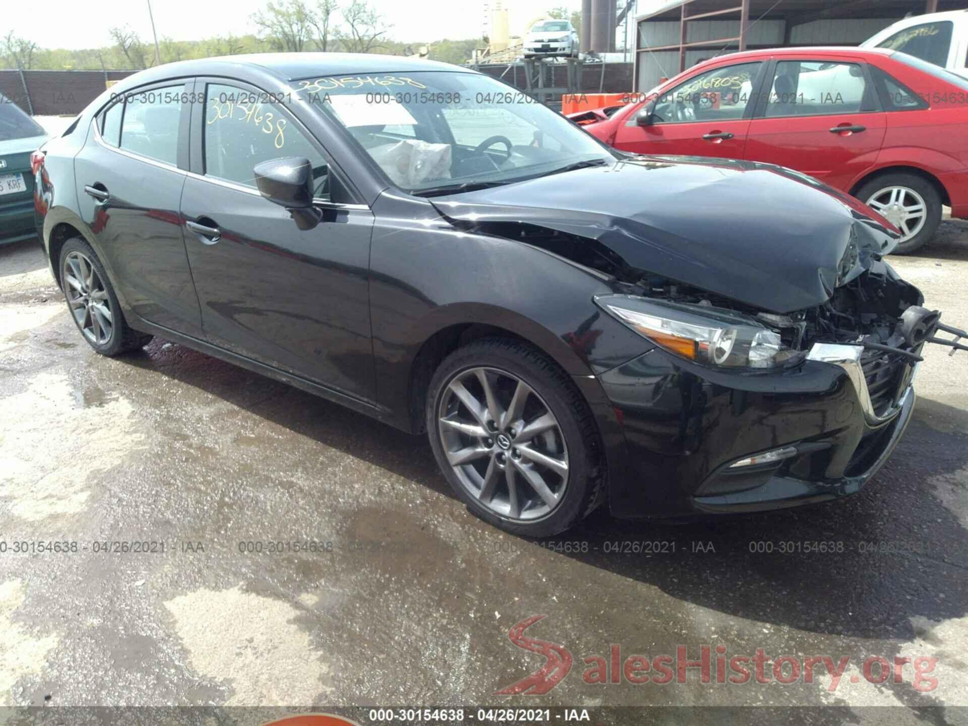 3MZBN1V31JM209147 2018 MAZDA MAZDA3 4-DOOR