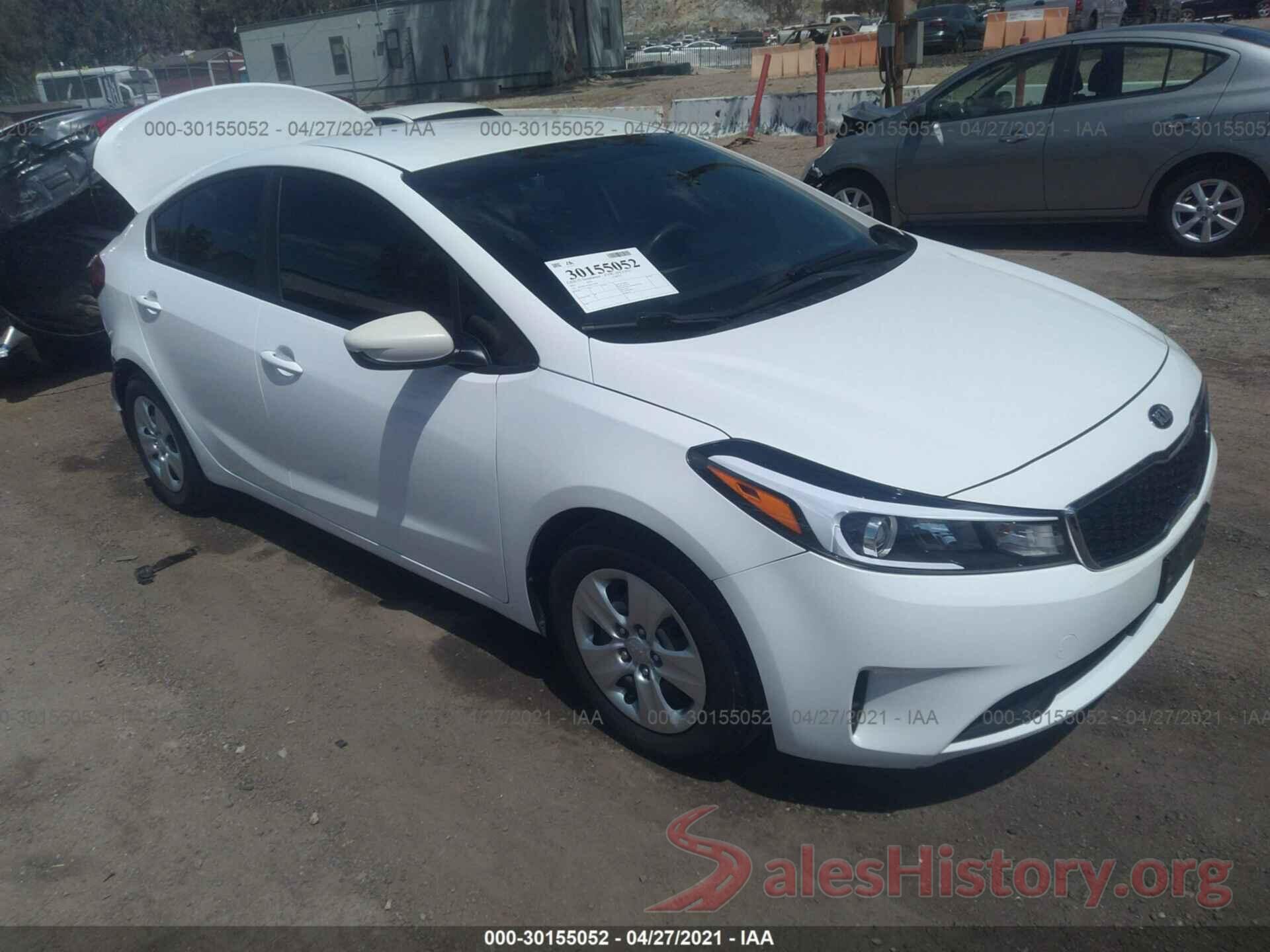 3KPFK4A73HE125892 2017 KIA FORTE