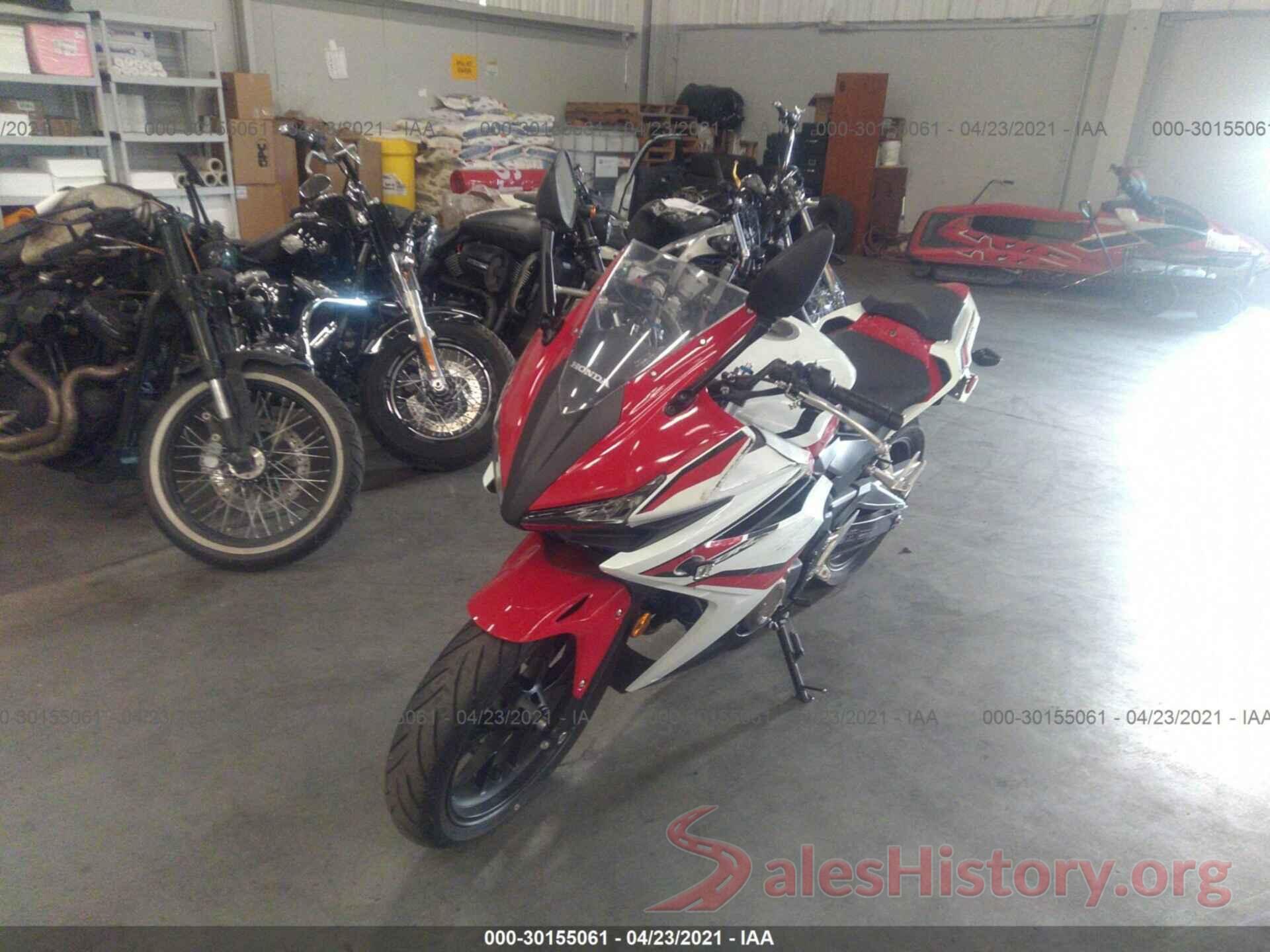 MLHPC4411J5500380 2018 HONDA CBR500