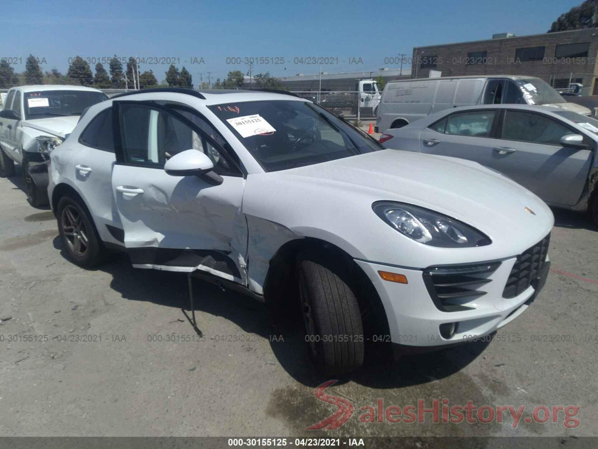 WP1AA2A55JLB20561 2018 PORSCHE MACAN