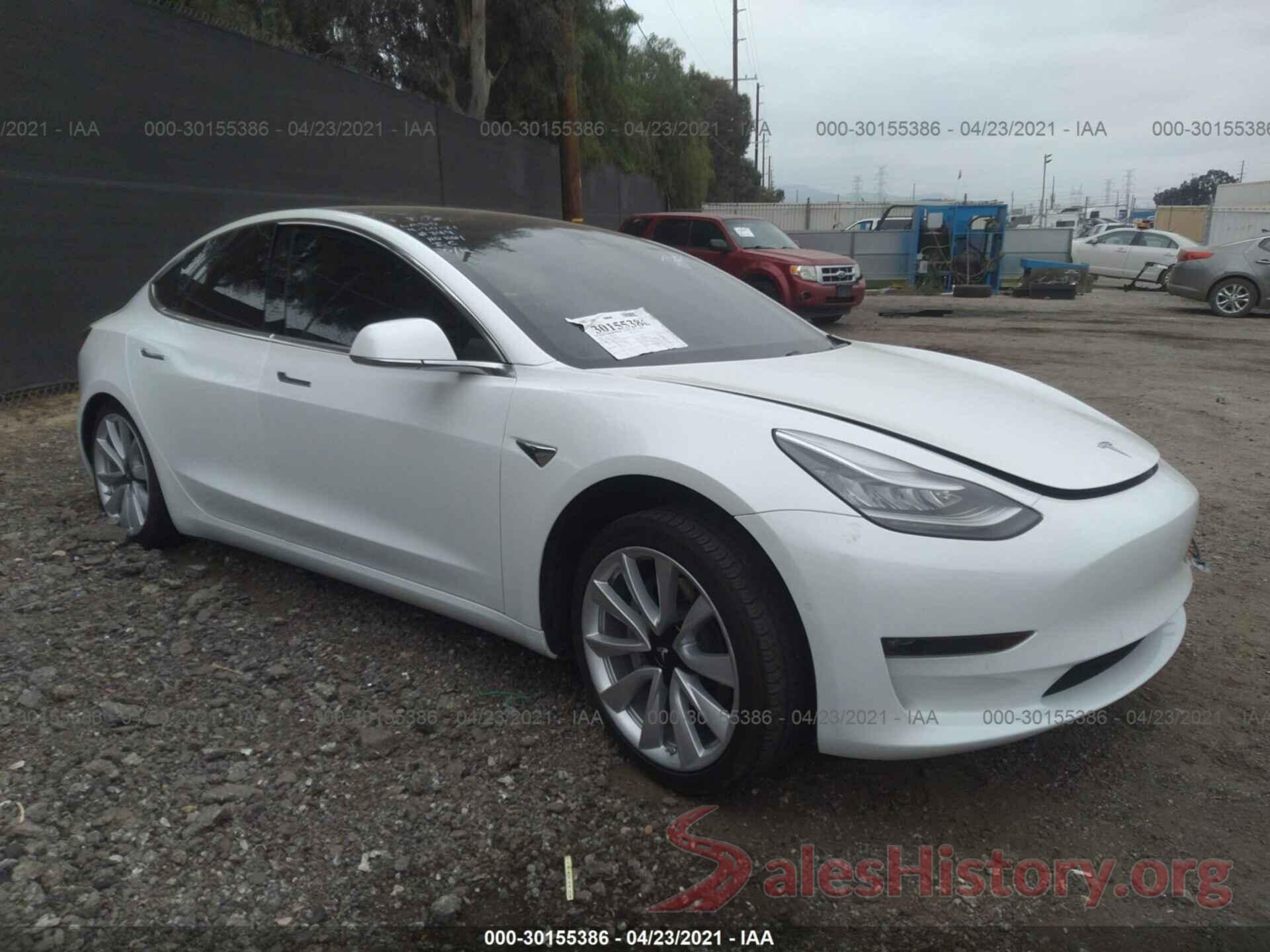 5YJ3E1EA1KF402426 2019 TESLA MODEL 3