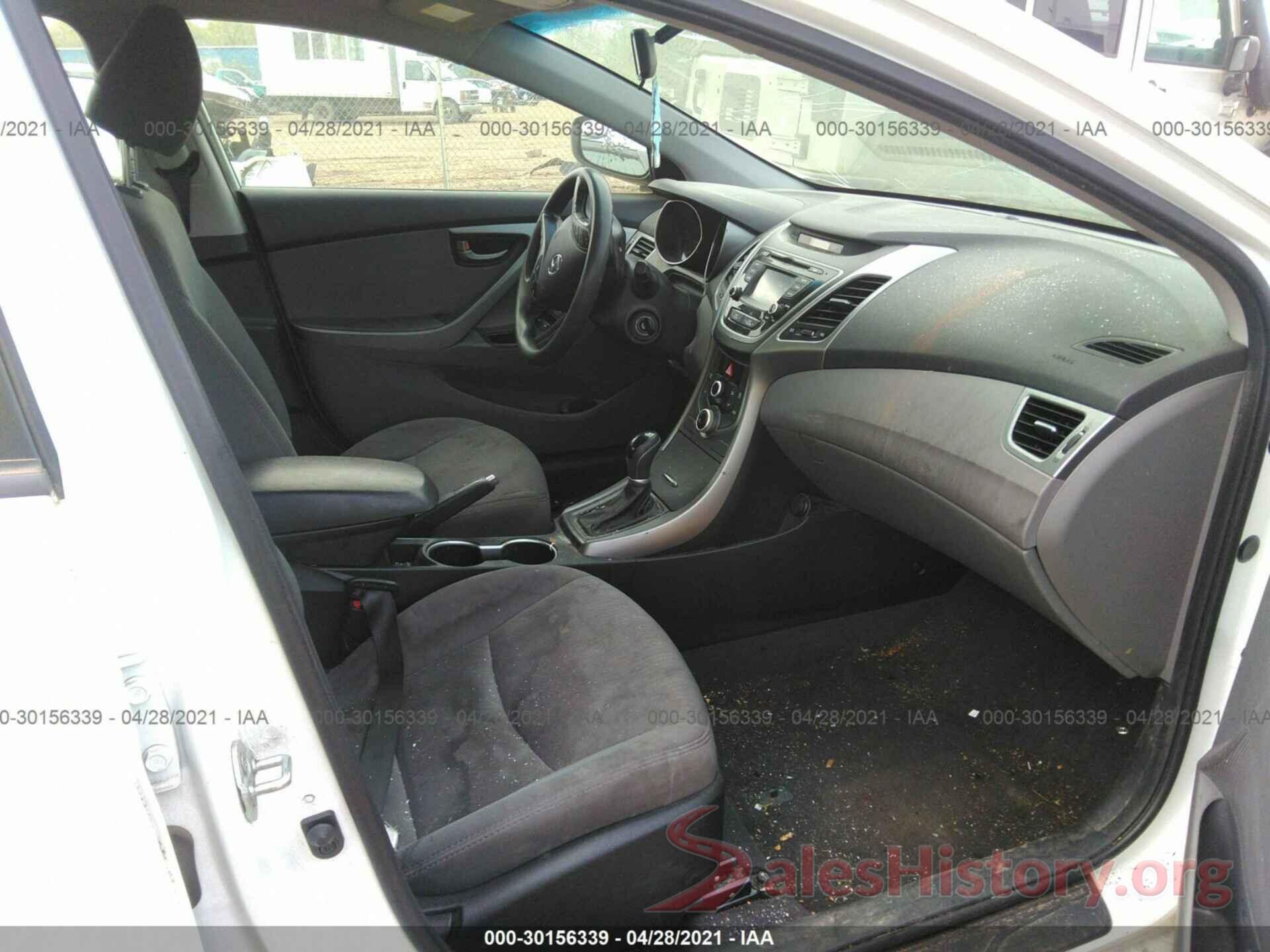 5NPDH4AE4FH641806 2015 HYUNDAI ELANTRA