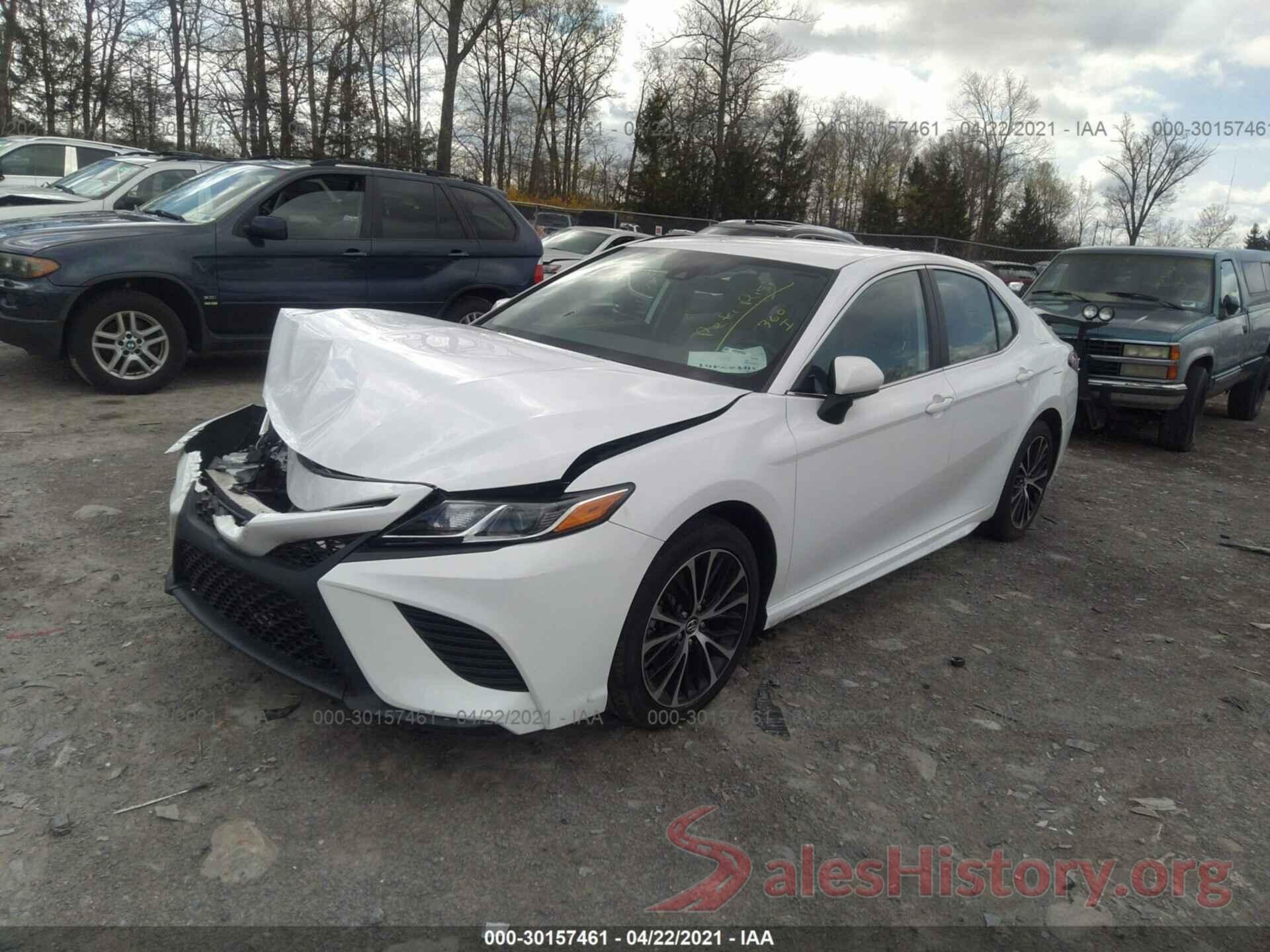 4T1B11HK5KU758280 2019 TOYOTA CAMRY