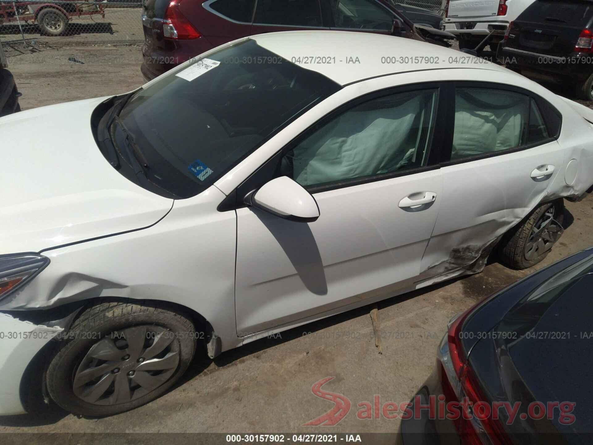 3KPA24AB5JE055008 2018 KIA RIO