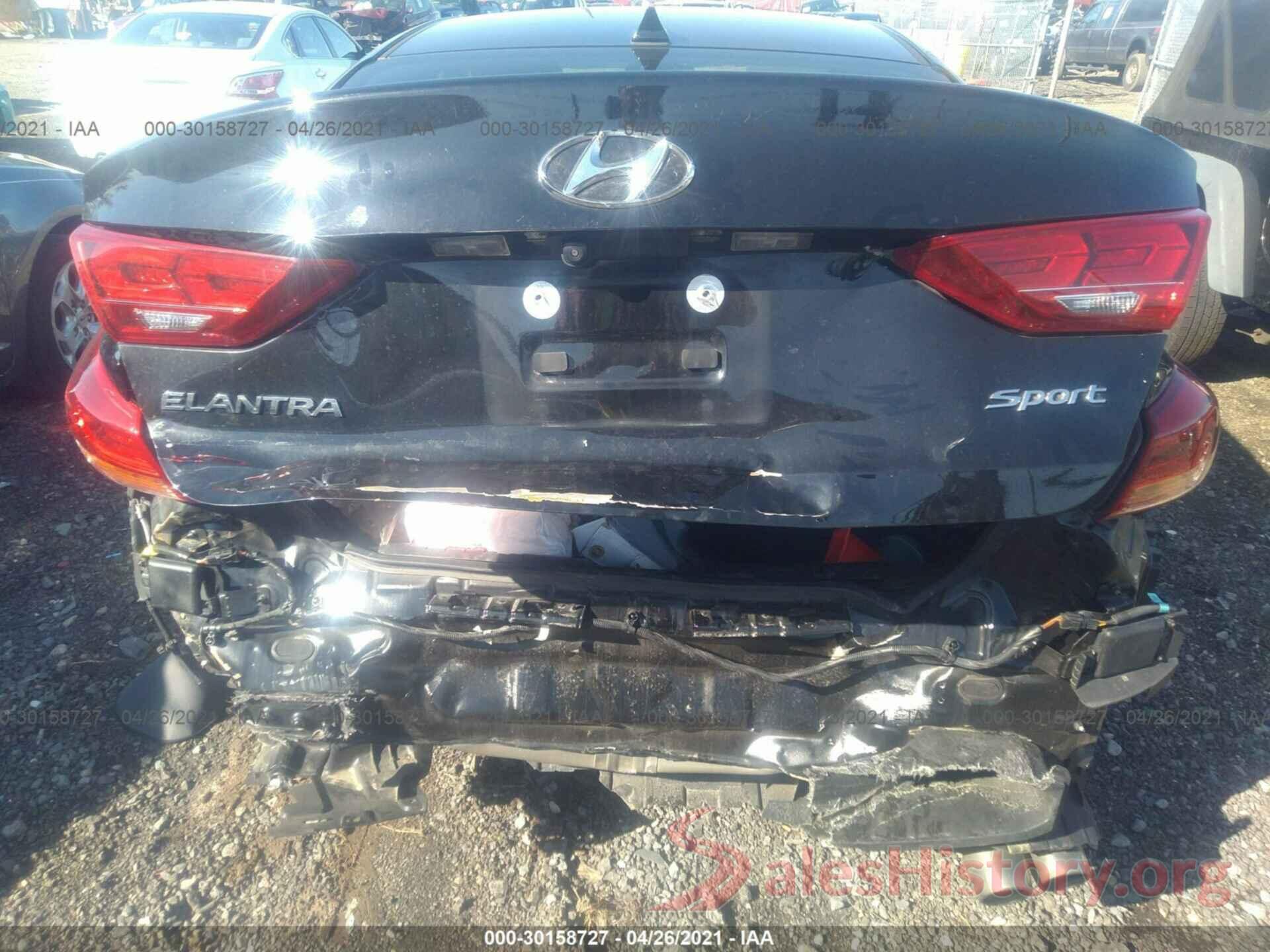 KMHD04LB4JU589663 2018 HYUNDAI ELANTRA