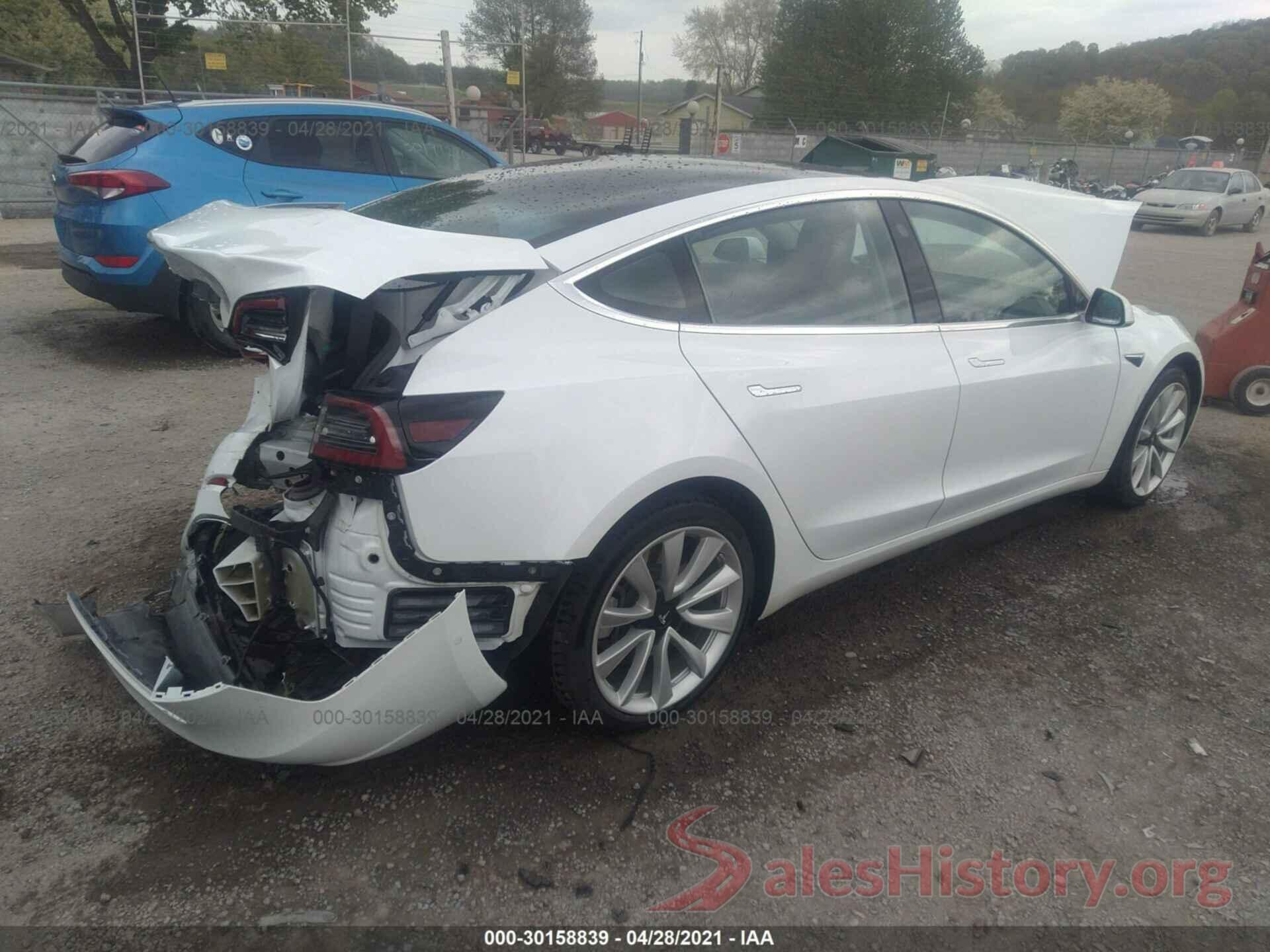 5YJ3E1EB8JF117794 2018 TESLA MODEL 3