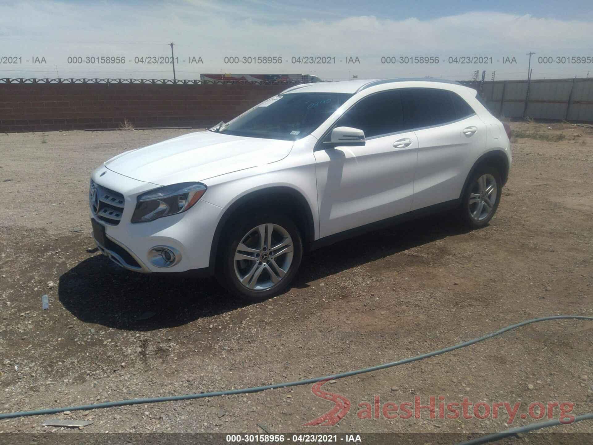 WDCTG4EB4KU000390 2019 MERCEDES-BENZ GLA