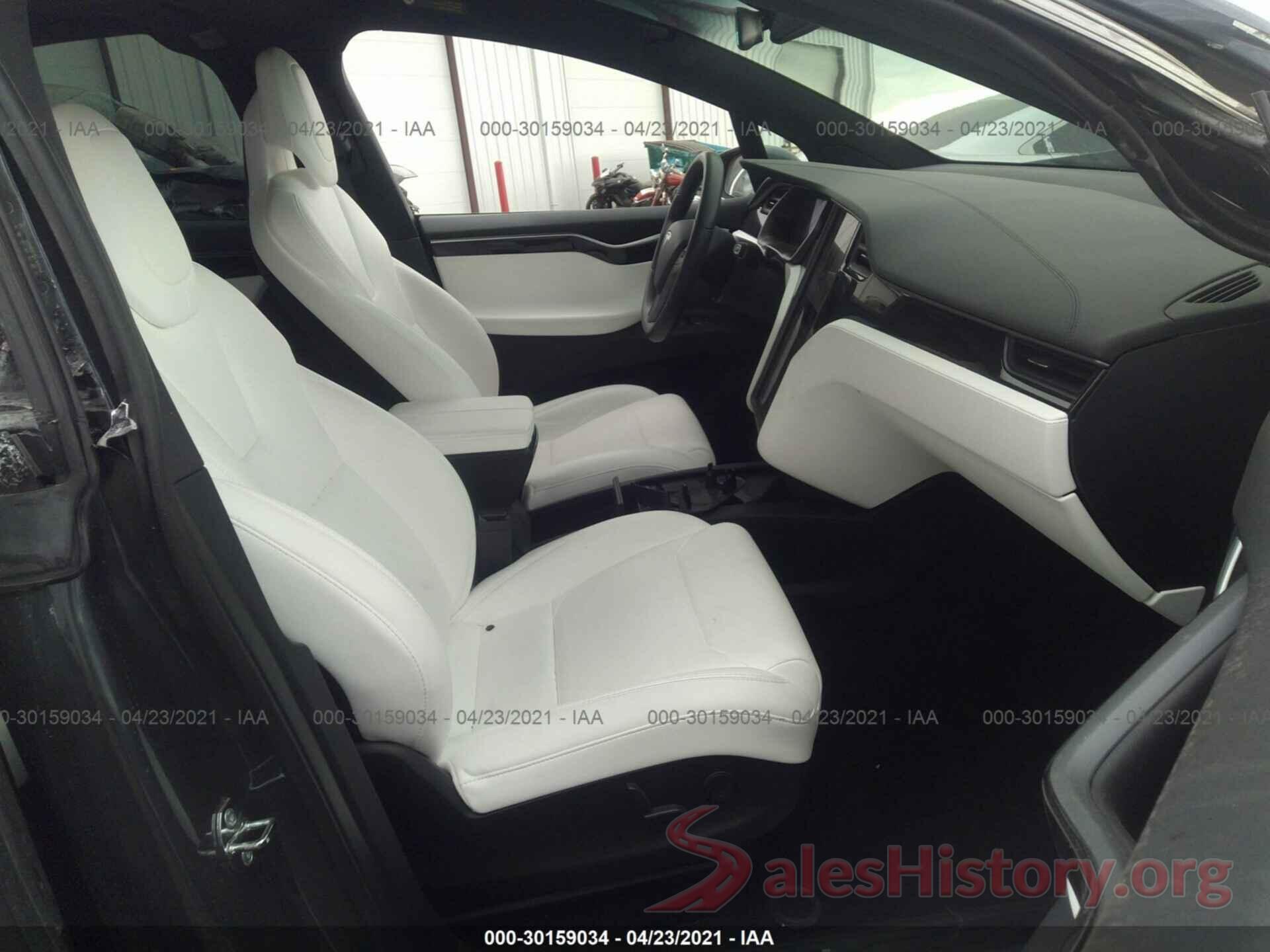 5YJXCBE24JF132631 2018 TESLA MODEL X