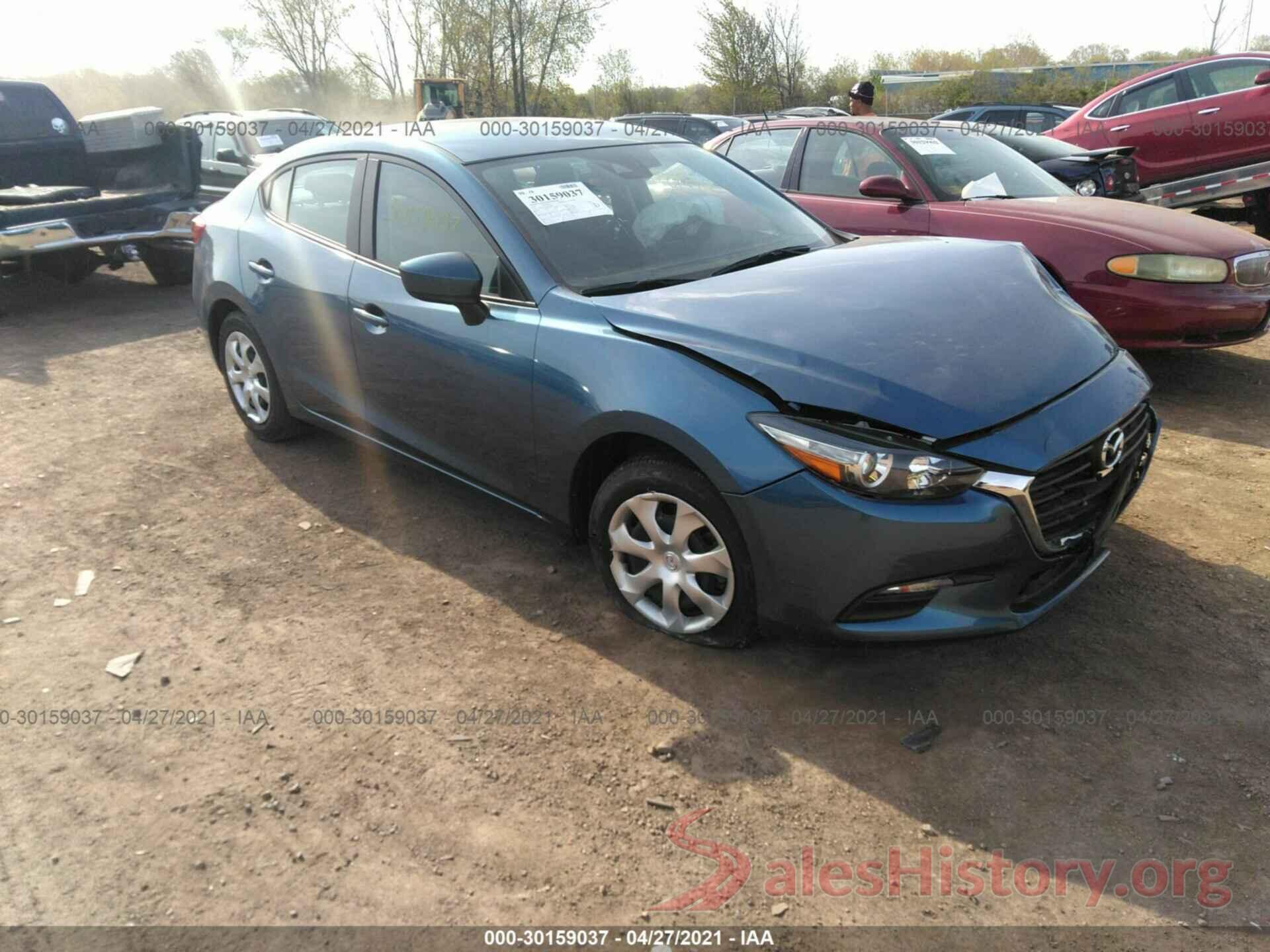 3MZBN1U72JM212692 2018 MAZDA MAZDA3 4-DOOR