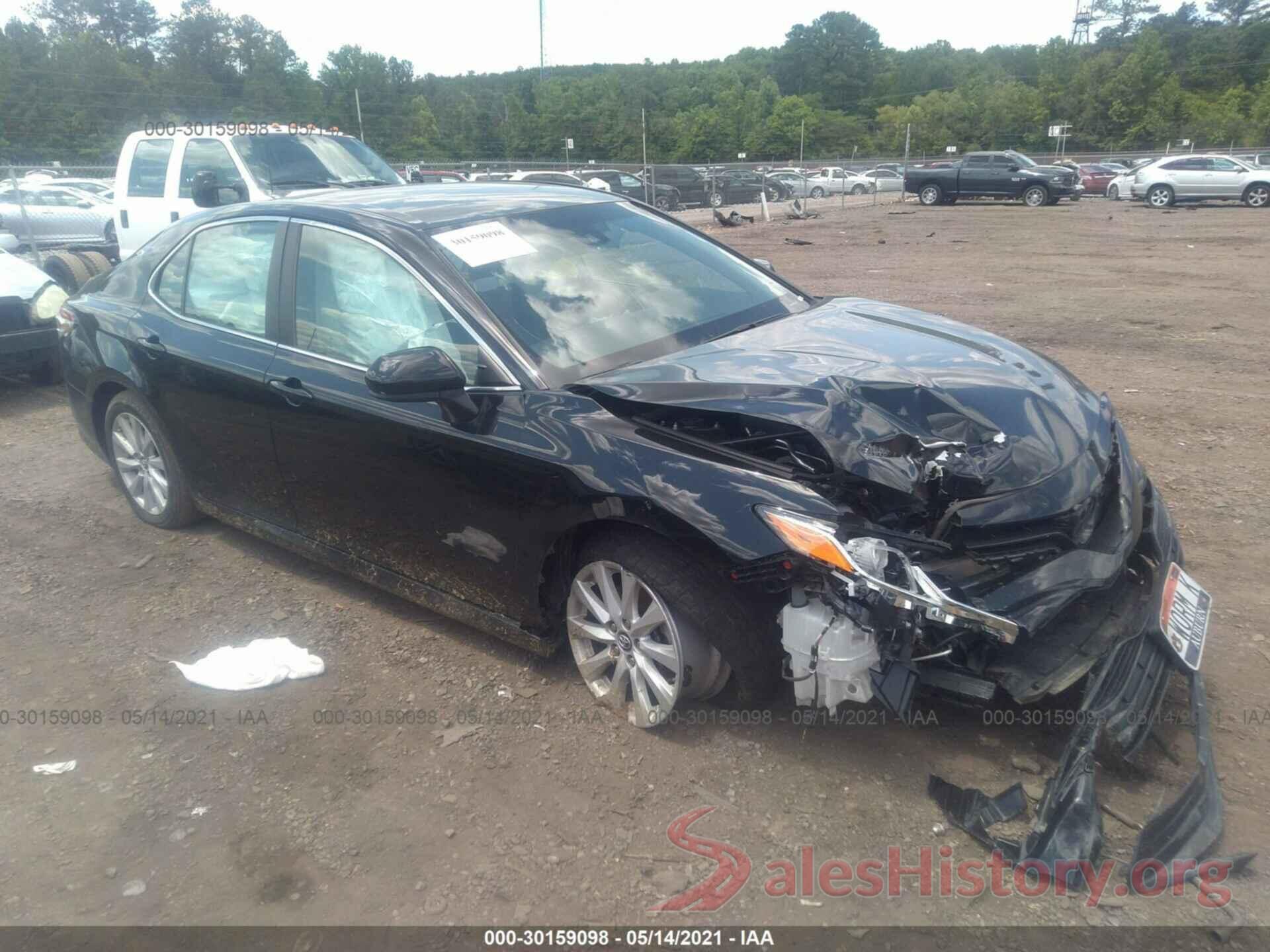 4T1B11HK6JU648773 2018 TOYOTA CAMRY