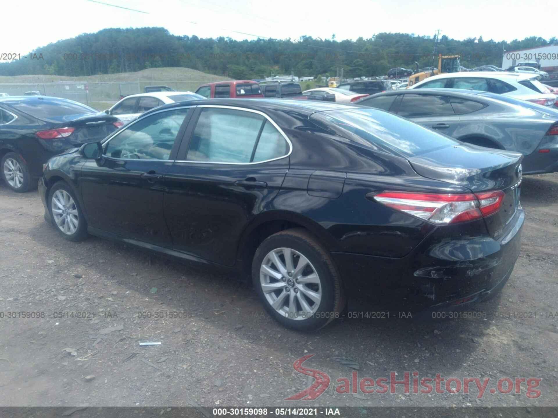 4T1B11HK6JU648773 2018 TOYOTA CAMRY