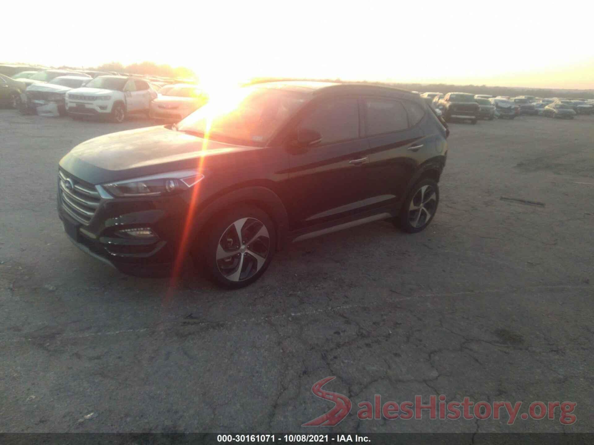 KM8J33A2XHU316552 2017 HYUNDAI TUCSON