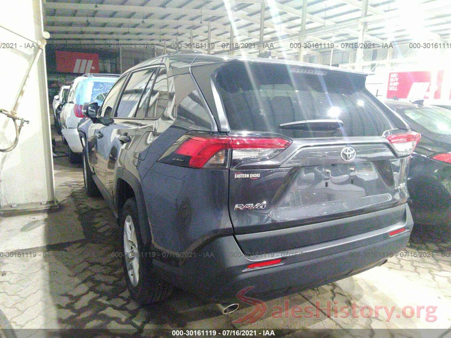 000W1RFV1KD501151 2019 TOYOTA RAV4