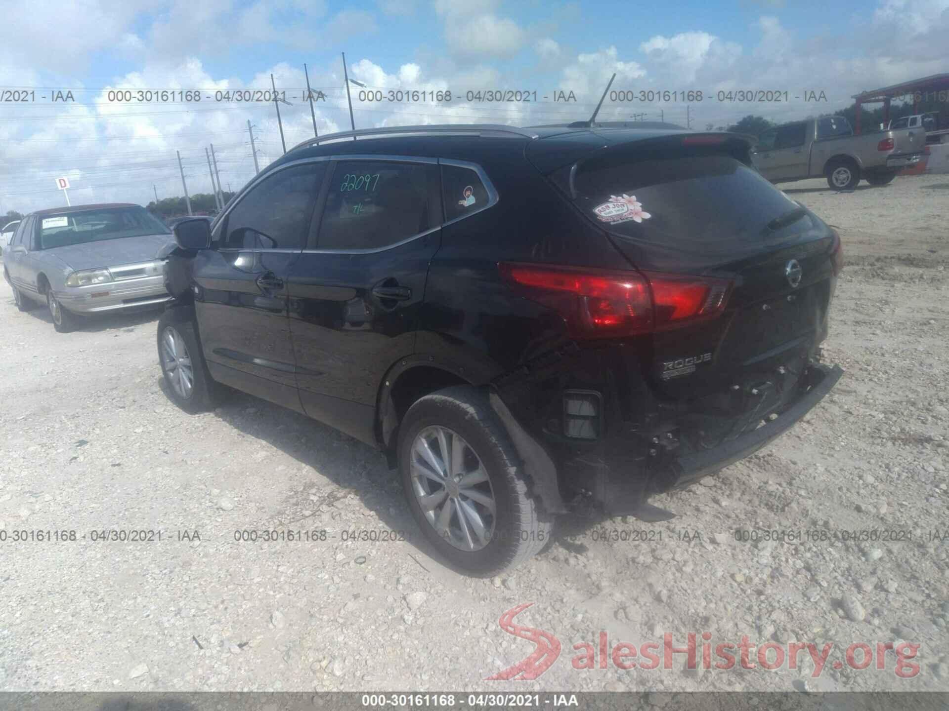 JN1BJ1CP5JW107924 2018 NISSAN ROGUE SPORT