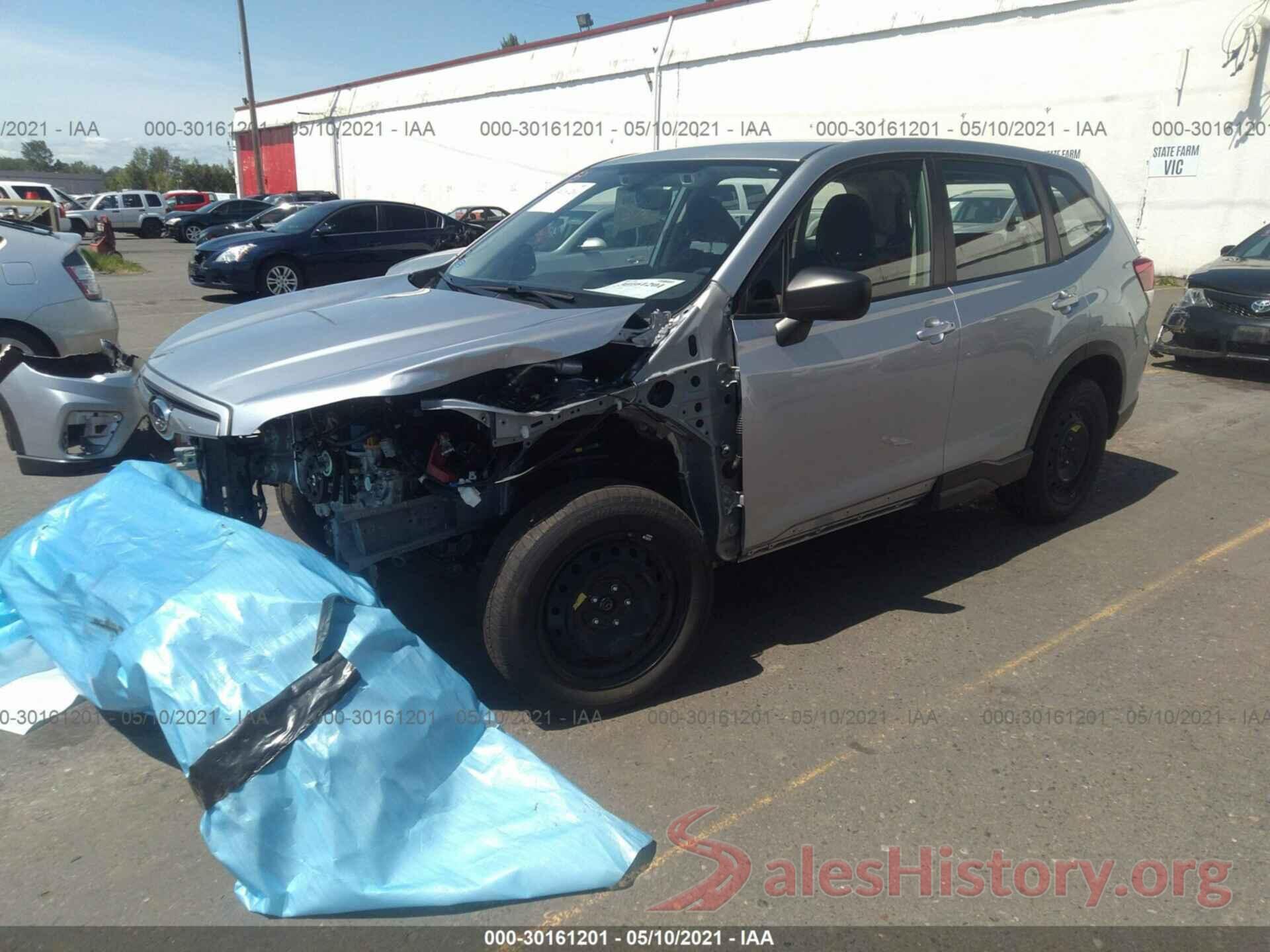 JF2SKAAC8KH522396 2019 SUBARU FORESTER