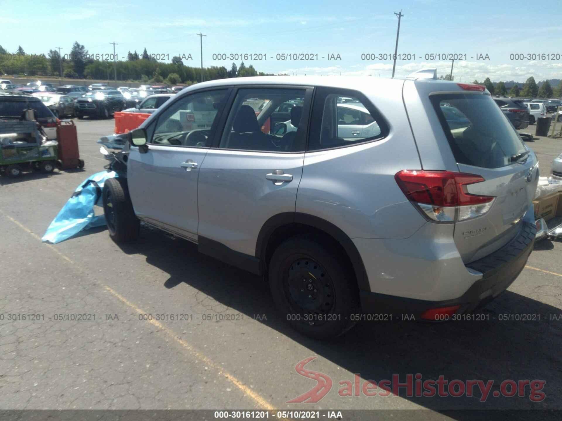 JF2SKAAC8KH522396 2019 SUBARU FORESTER