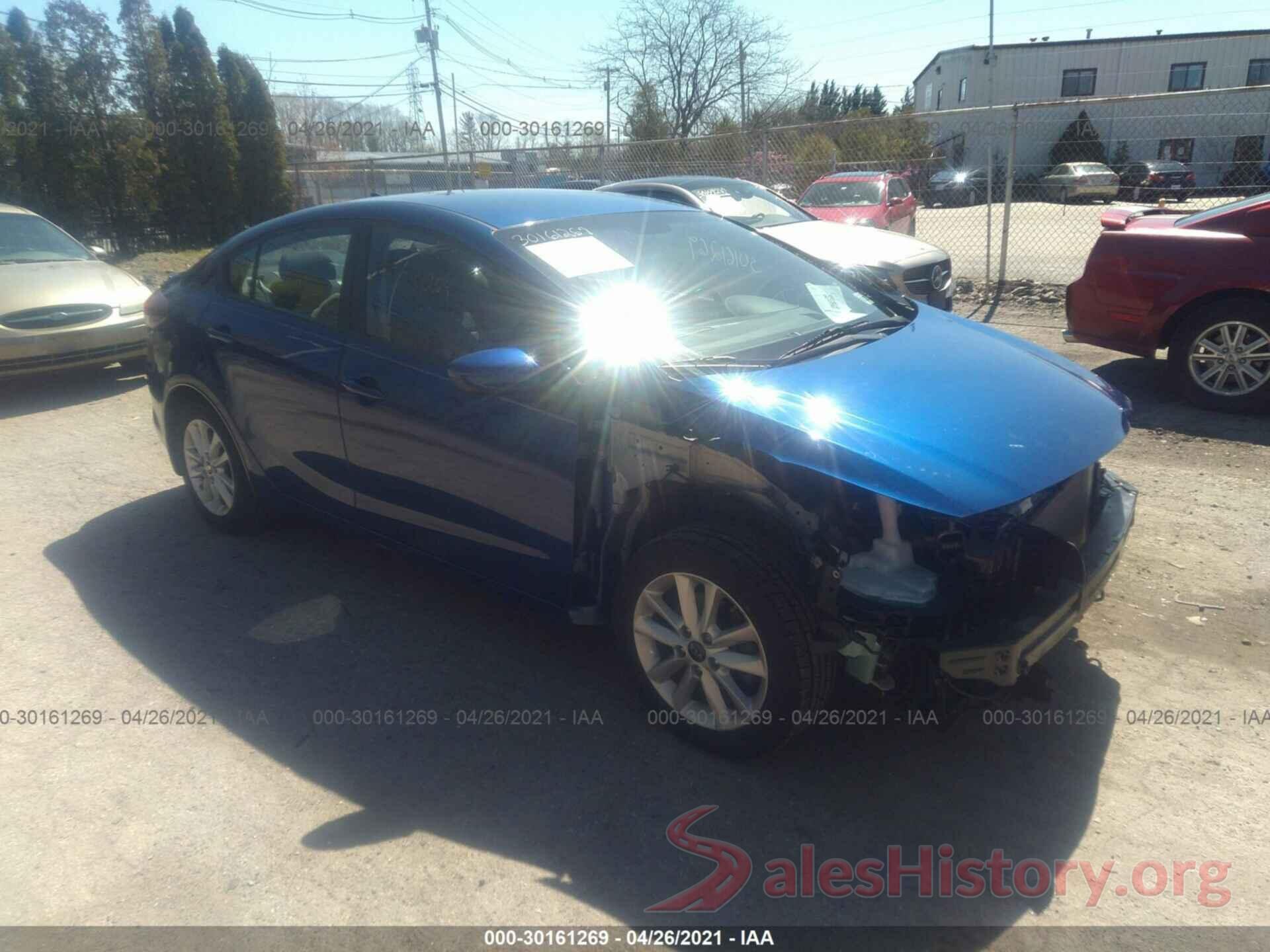 3KPFL4A76HE101423 2017 KIA FORTE