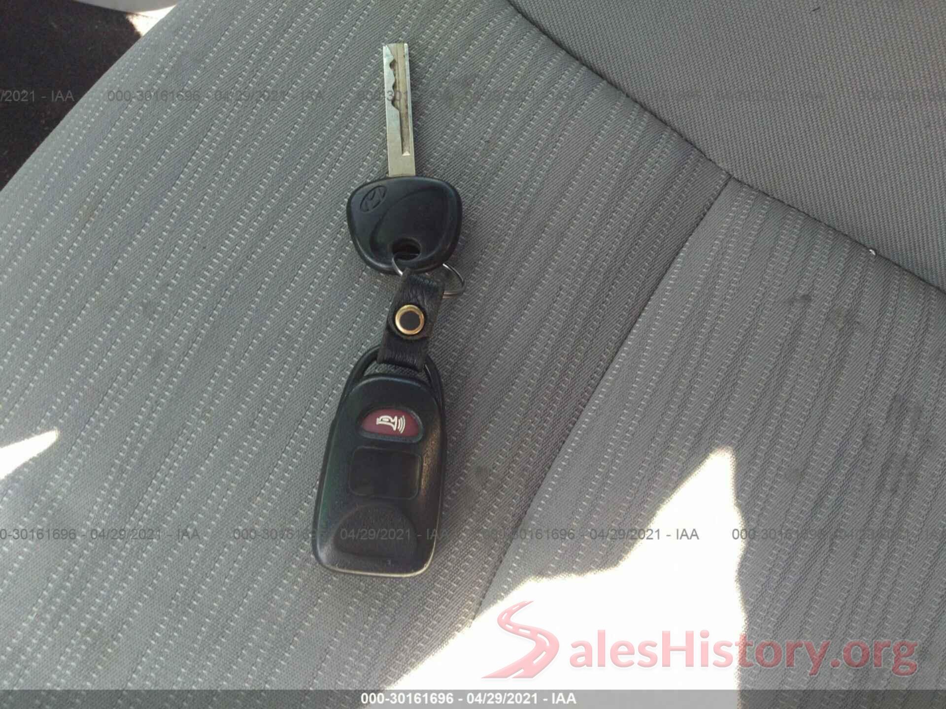 KMHCT4AE3GU030839 2016 HYUNDAI ACCENT