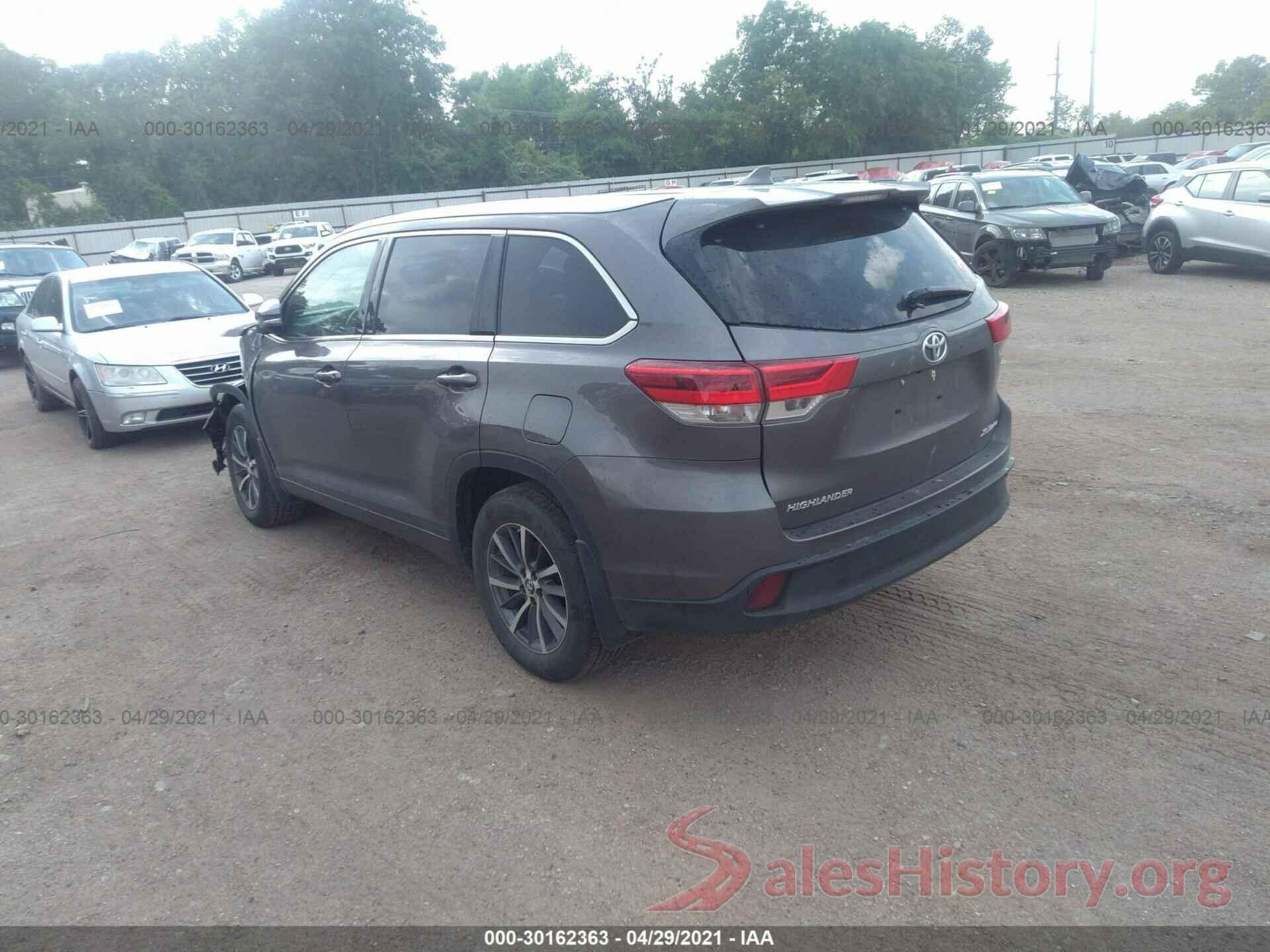 5TDJZRFHXHS385104 2017 TOYOTA HIGHLANDER